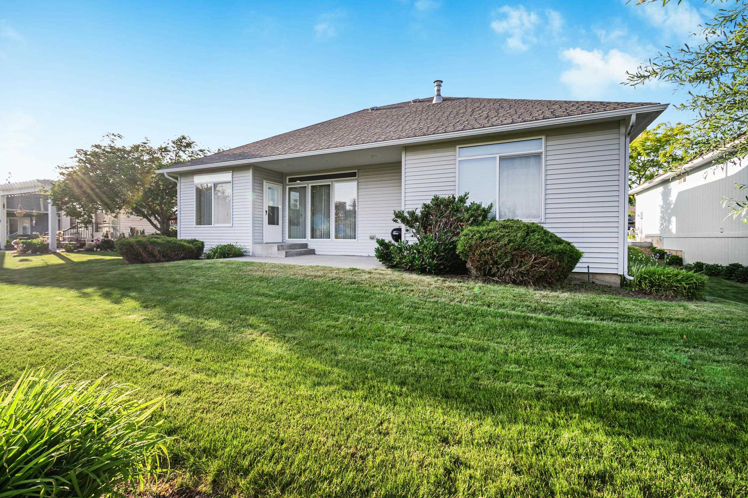 2526 E 62nd Ln - Photo 31