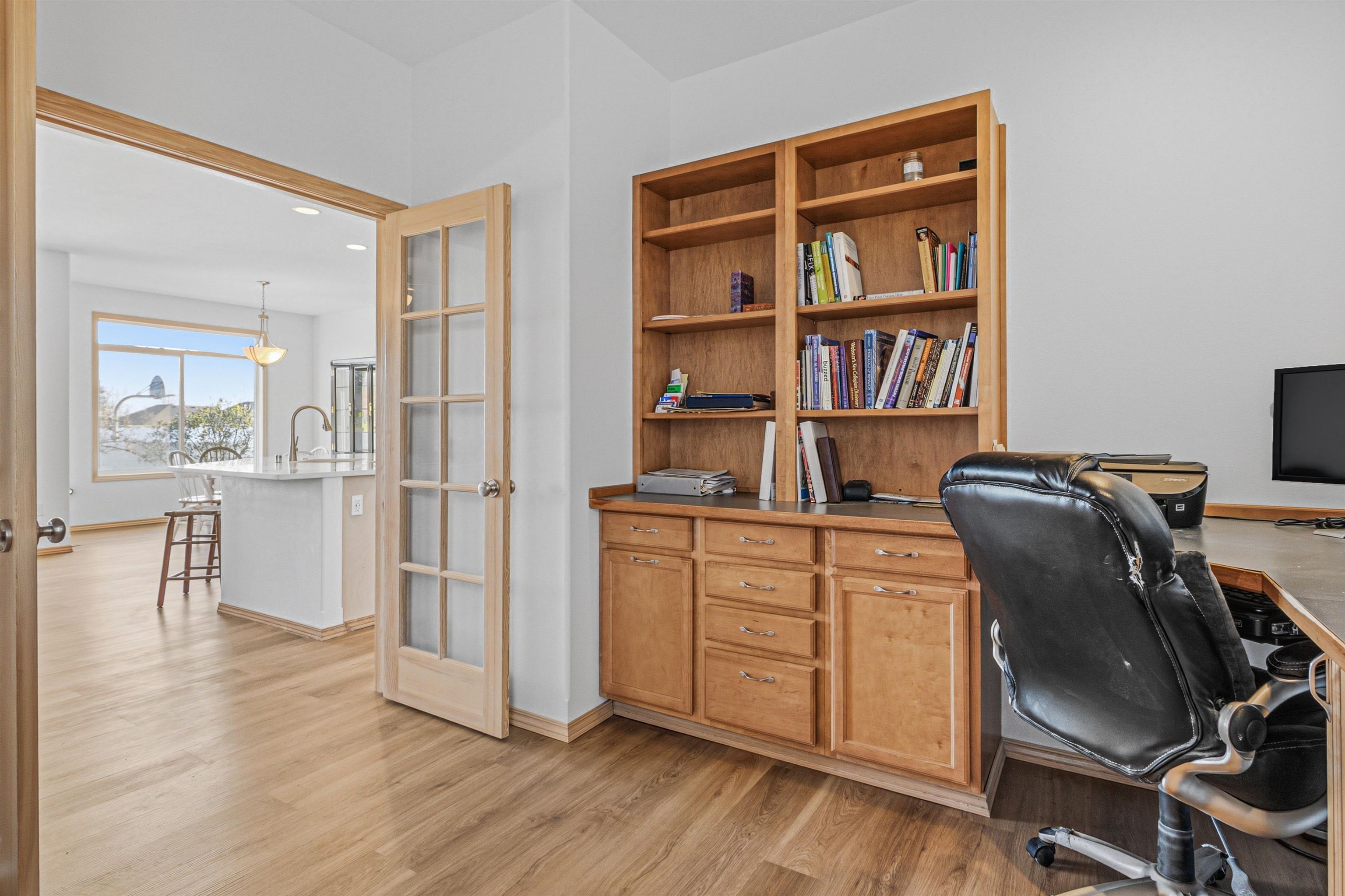 2526 E 62nd Ln - Photo 10