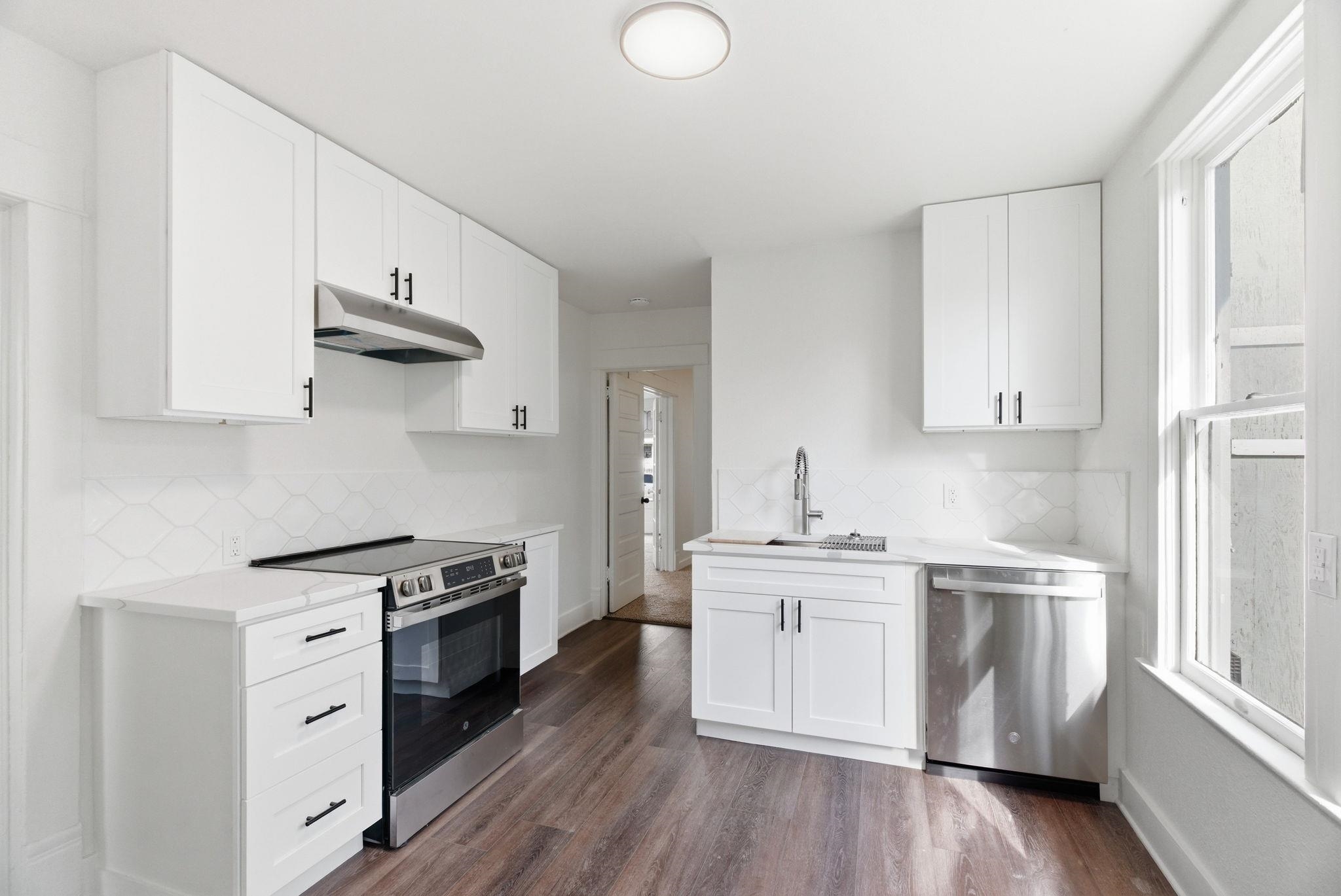 2401 W Dean Ave - Photo 13