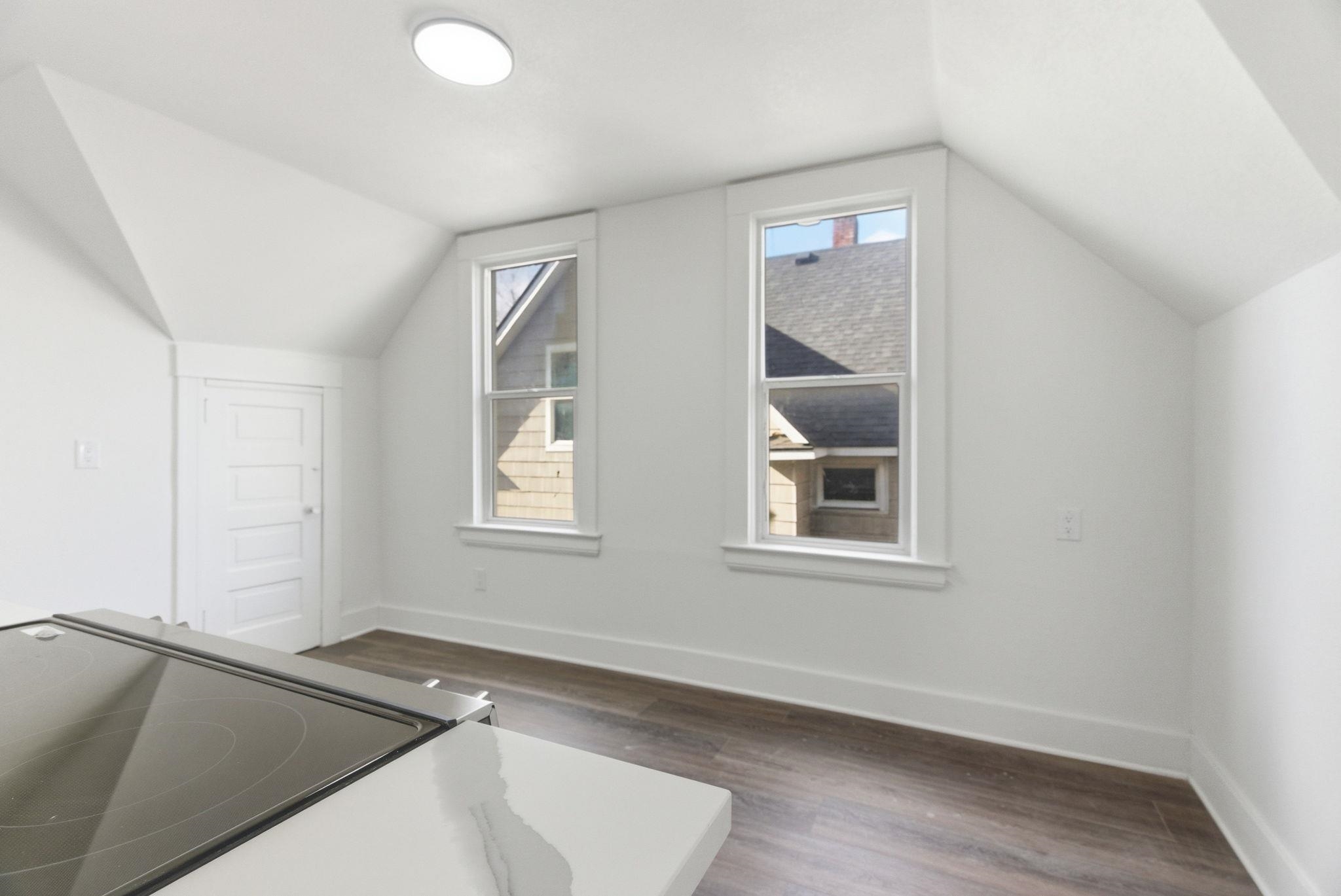 2401 W Dean Ave - Photo 22