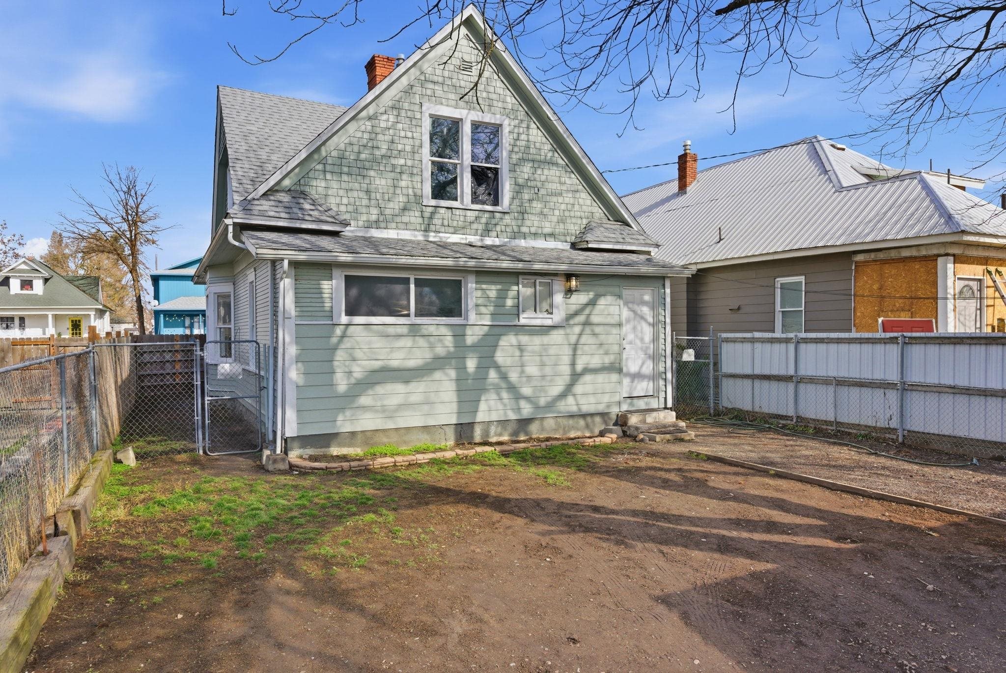 2401 W Dean Ave - Photo 34