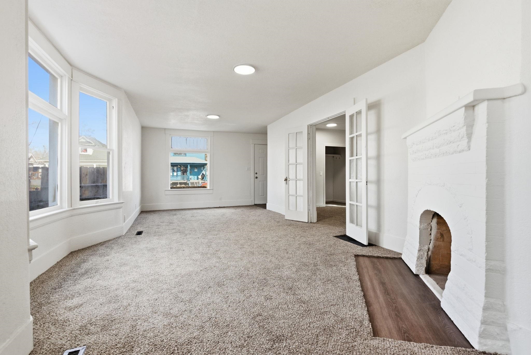 2401 W Dean Ave - Photo 9
