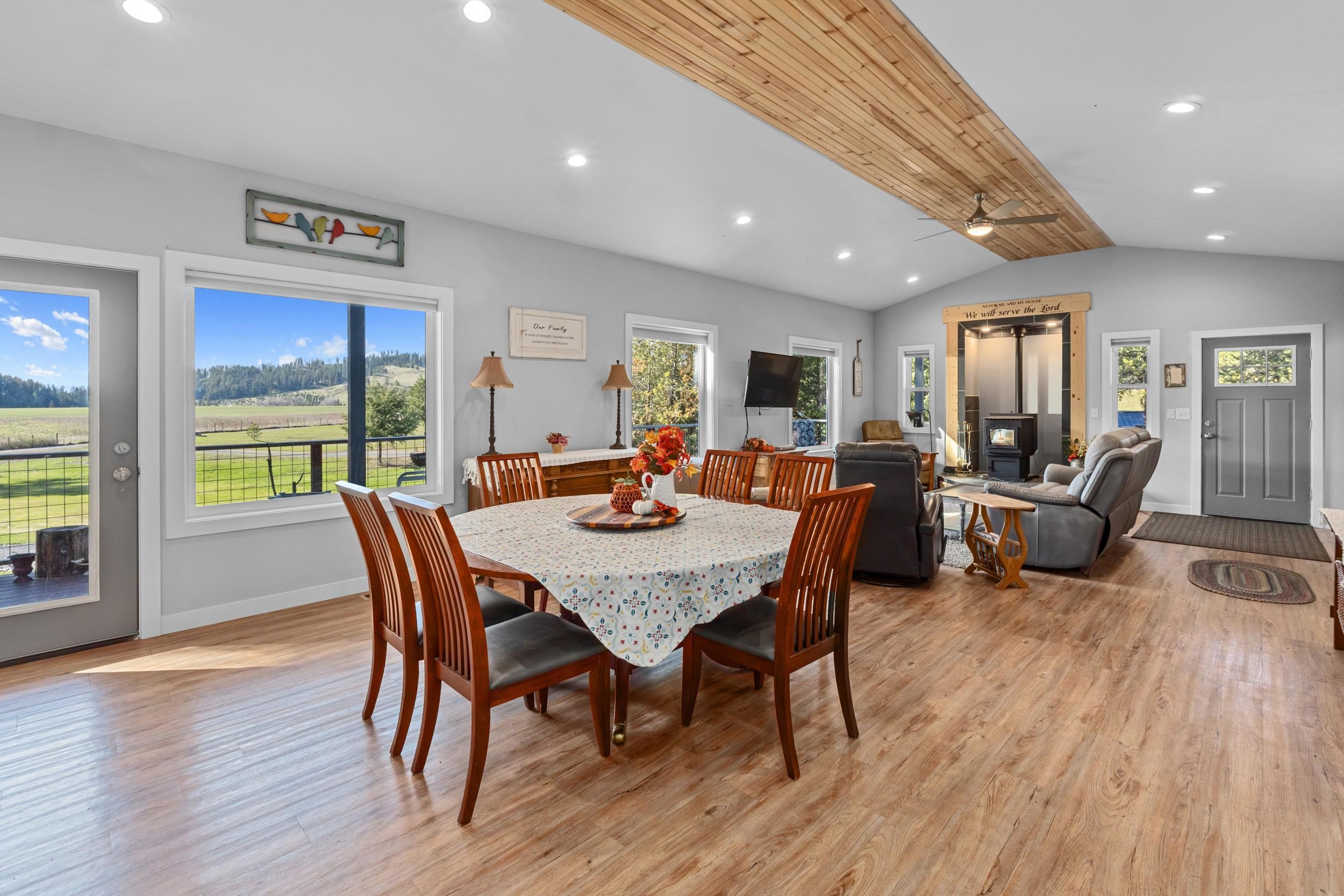 579 White Meadow Way - Photo 10