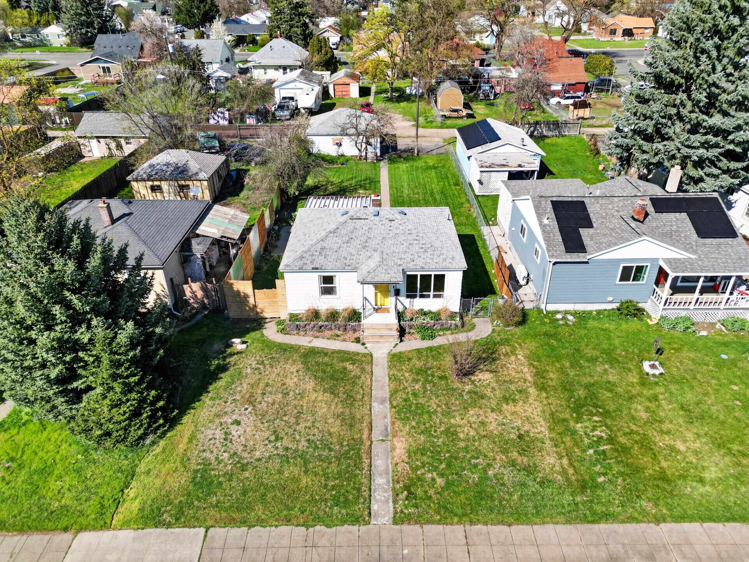 2317 E Sinto Ave - Photo 3