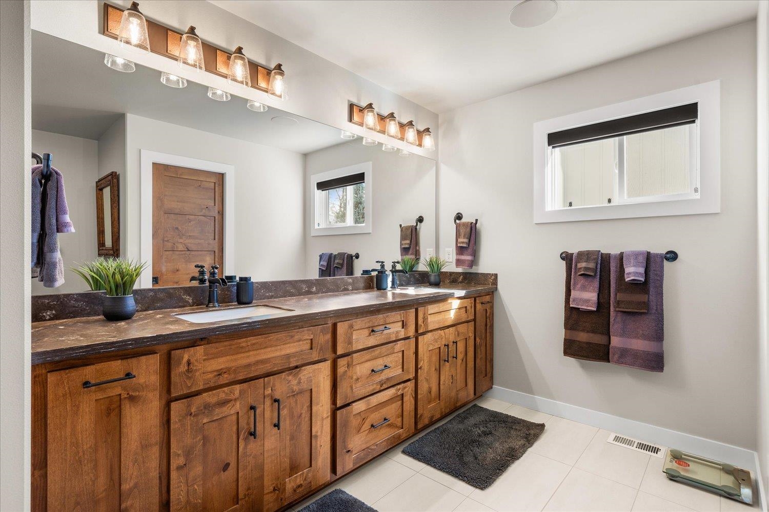 19020 E 8th Ave - Photo 17