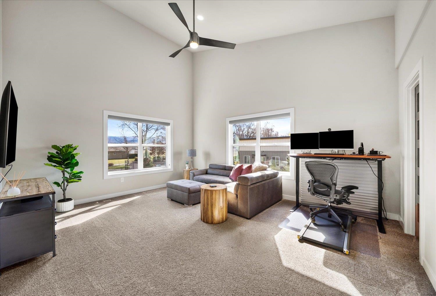 19020 E 8th Ave - Photo 28