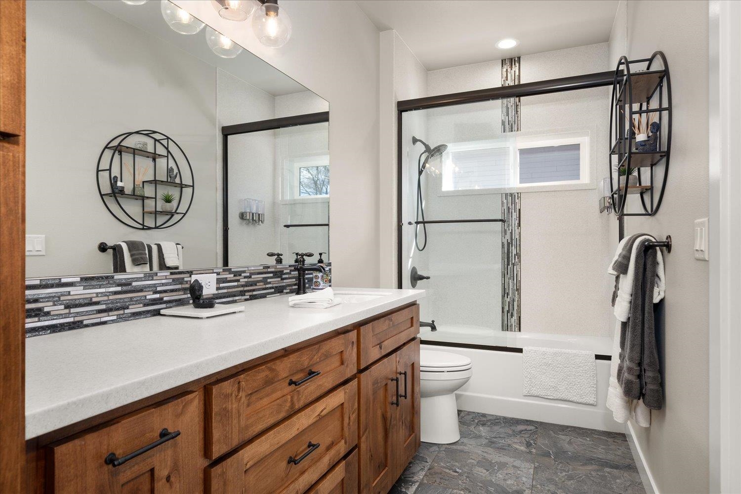 19020 E 8th Ave - Photo 31