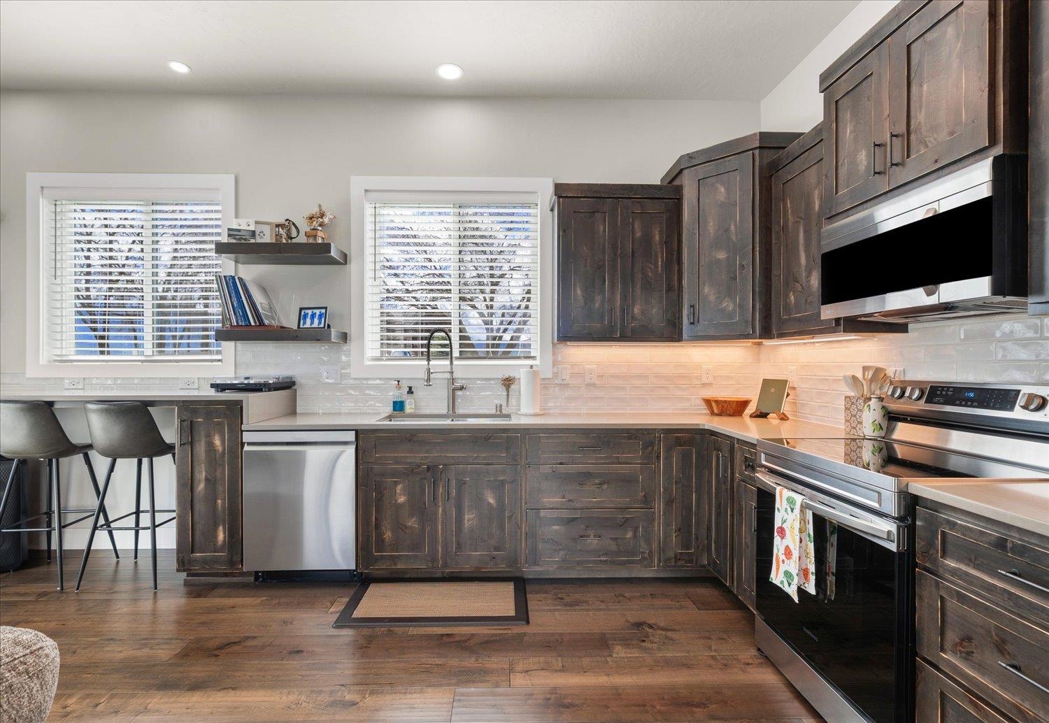 19020 E 8th Ave - Photo 45