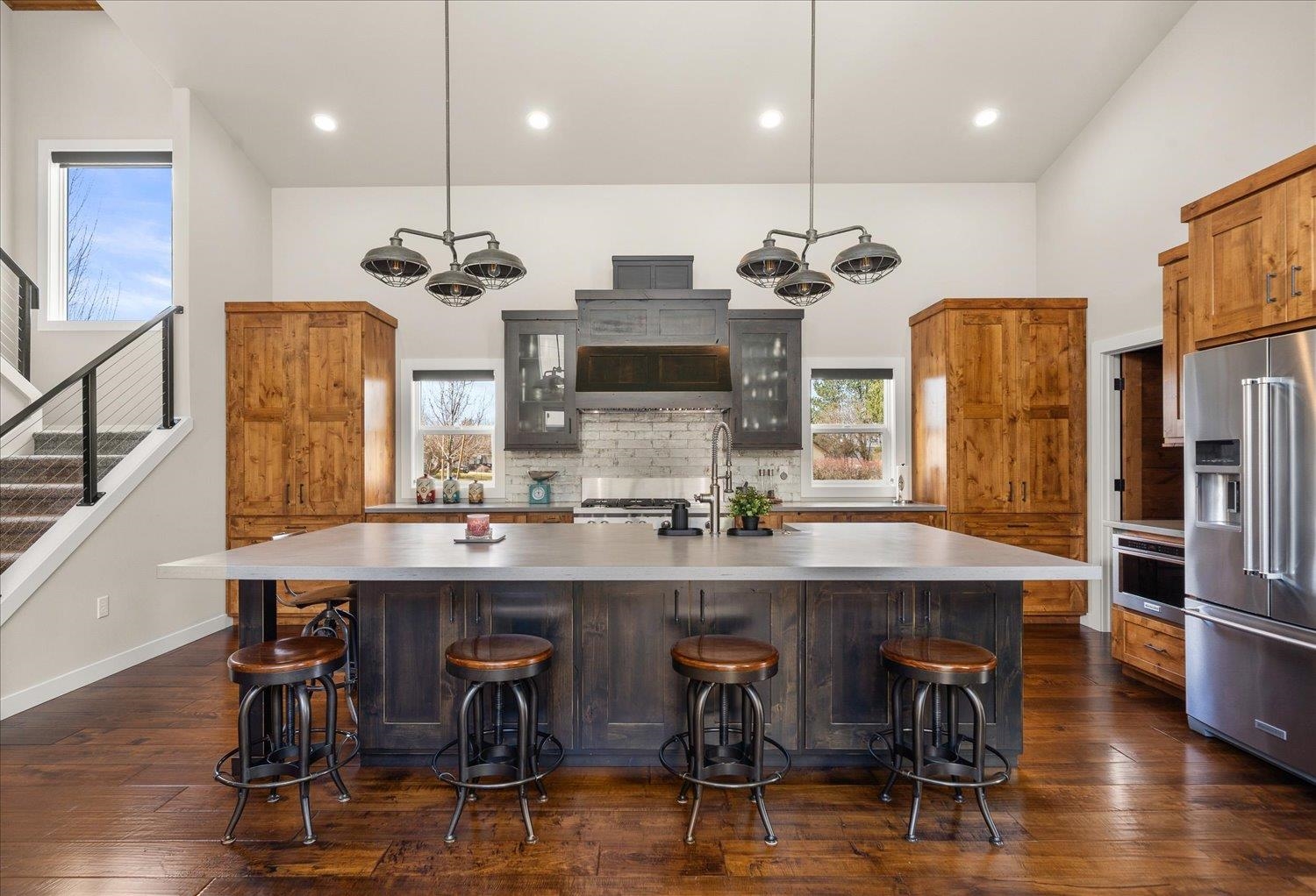 19020 E 8th Ave - Photo 8