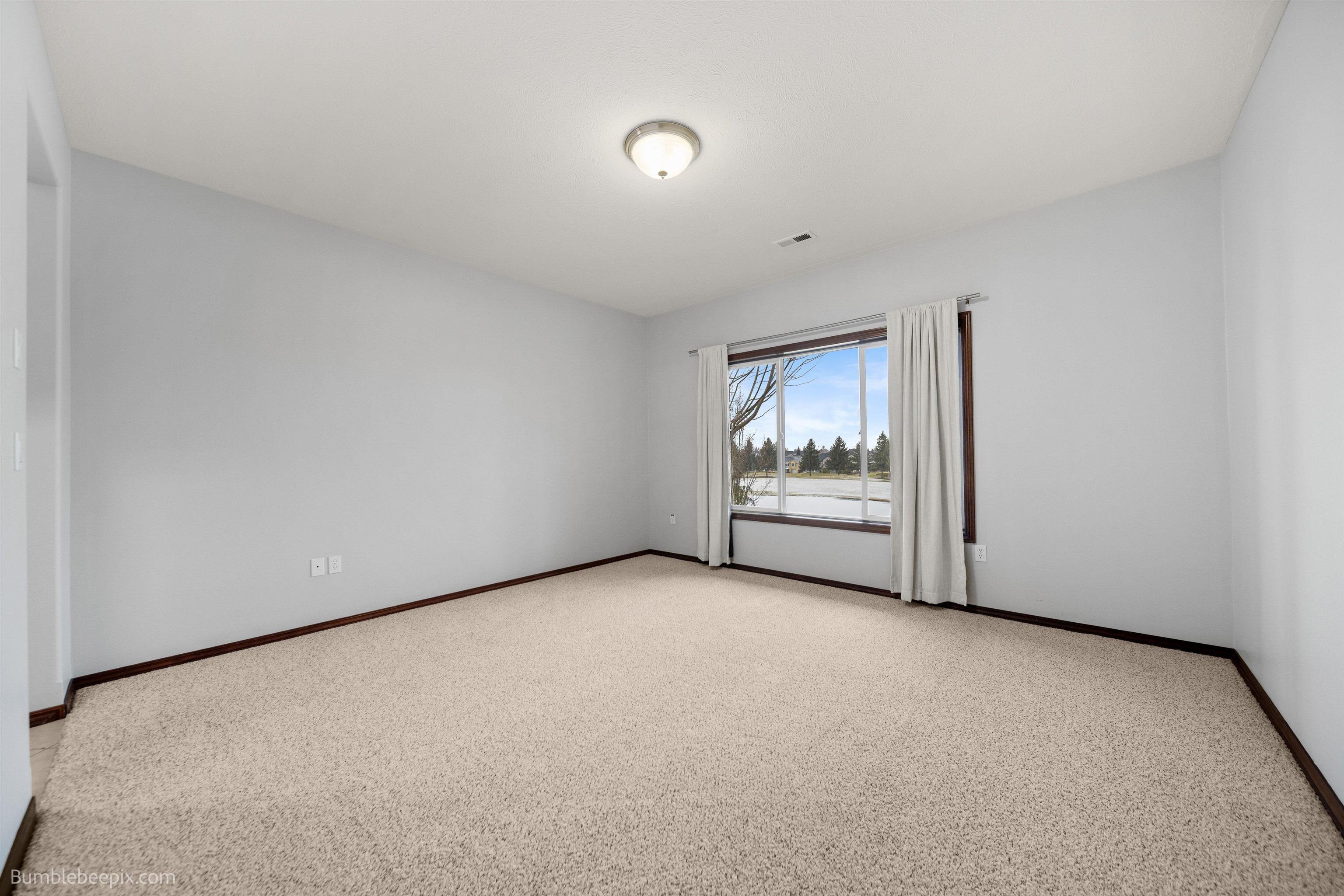 1405 N King James Ln - Photo 24