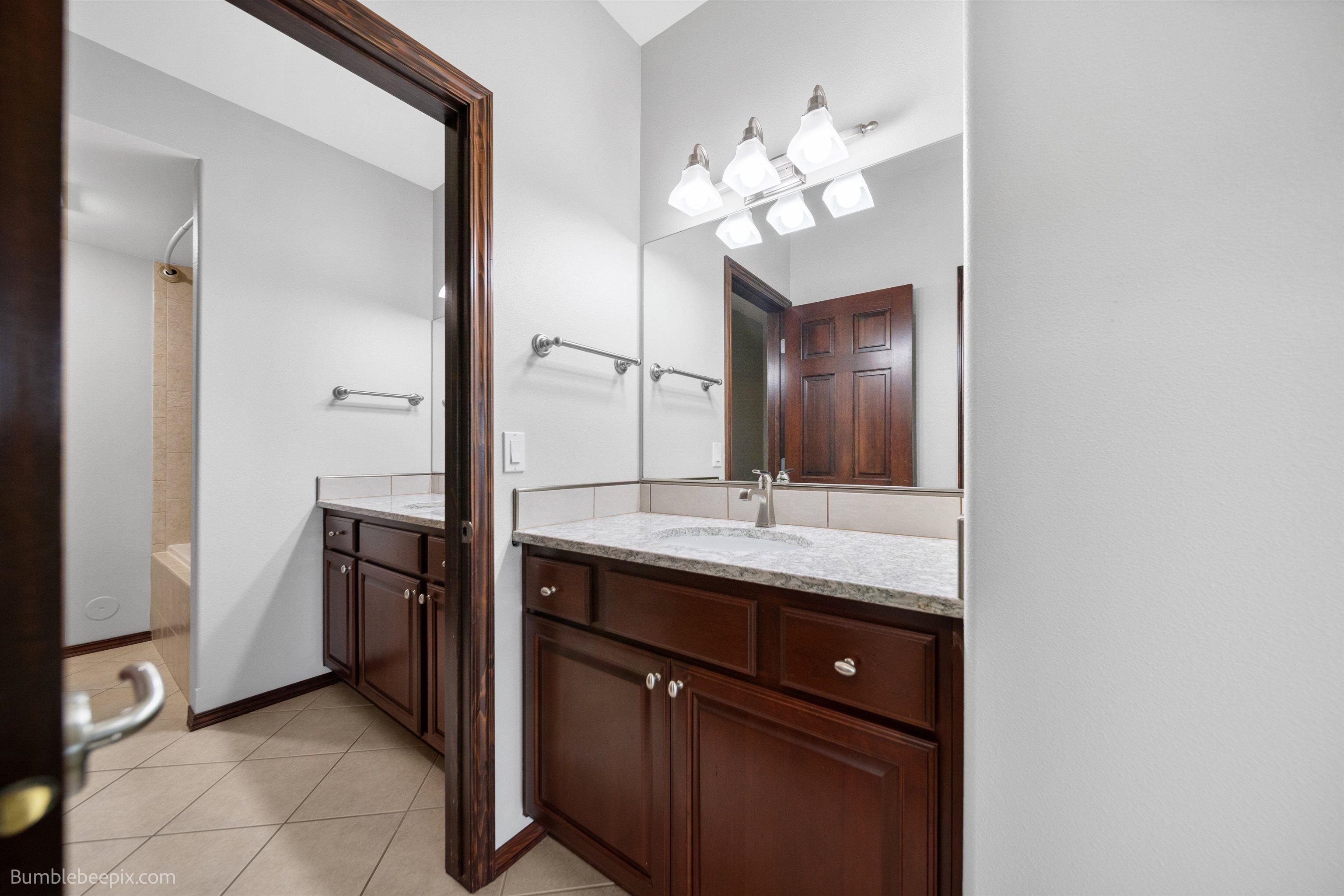 1405 N King James Ln - Photo 25