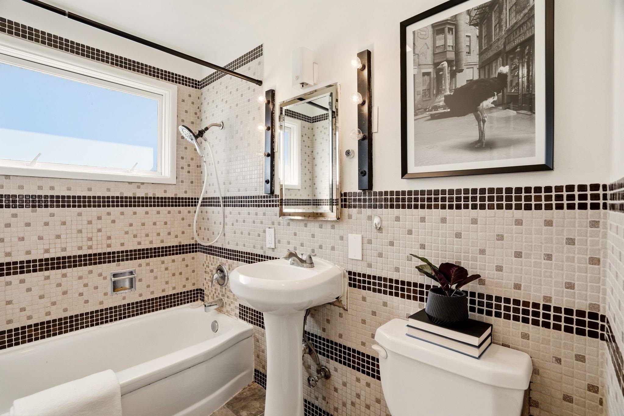 822 E GARLAND Ave - Photo 12