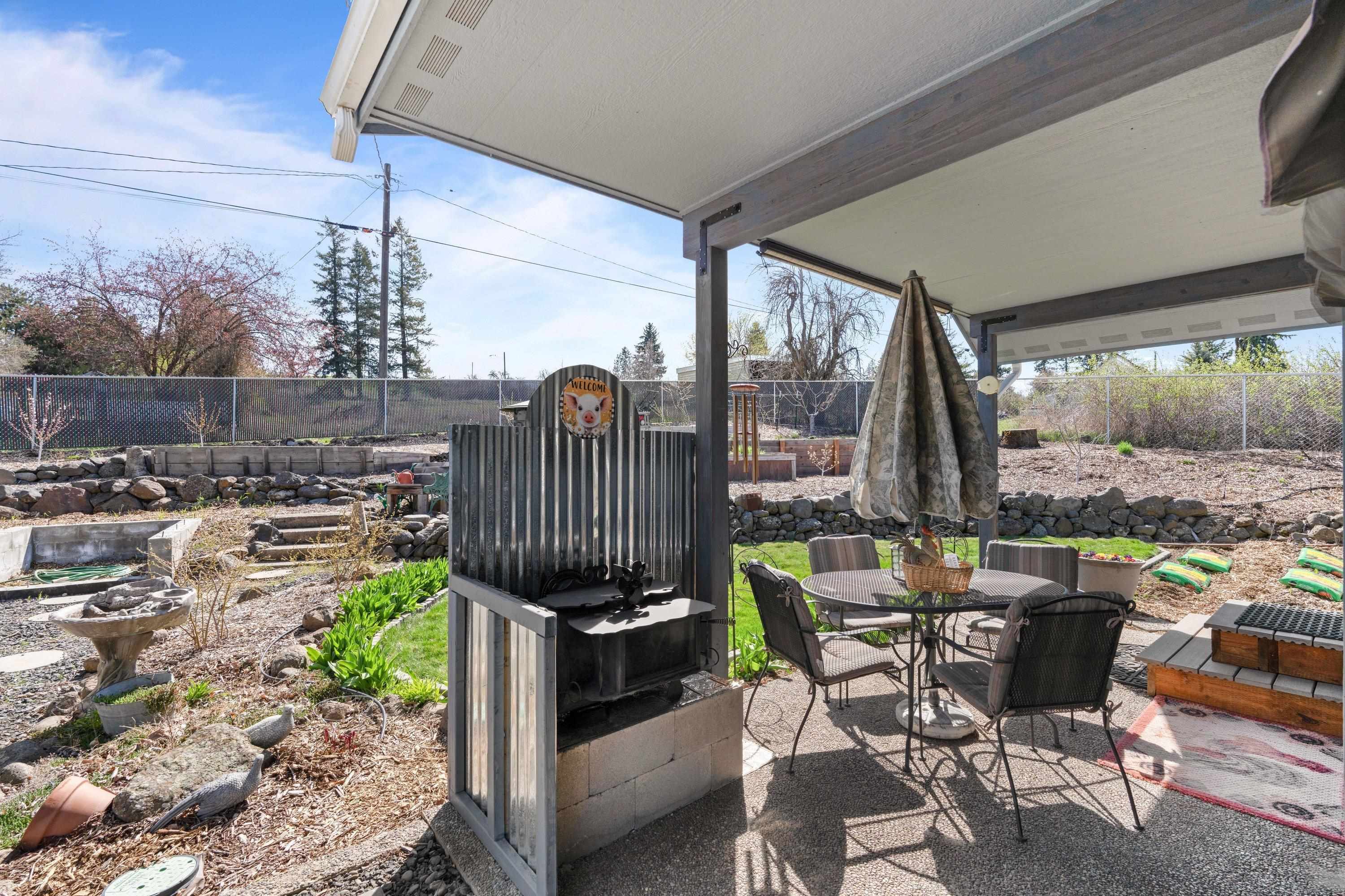 209 S Josephine Ave - Photo 9