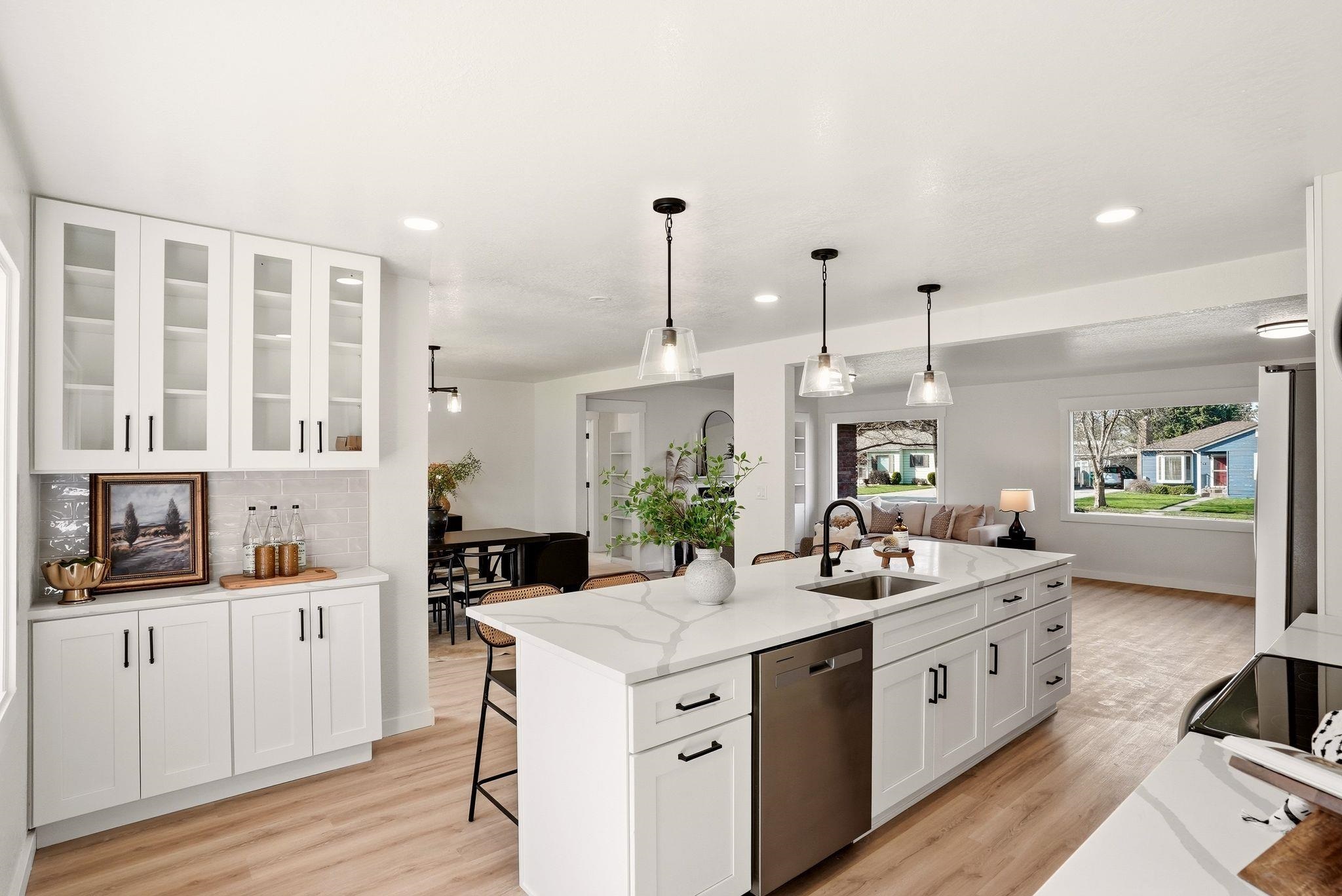 39 W 33rd Ave - Photo 12