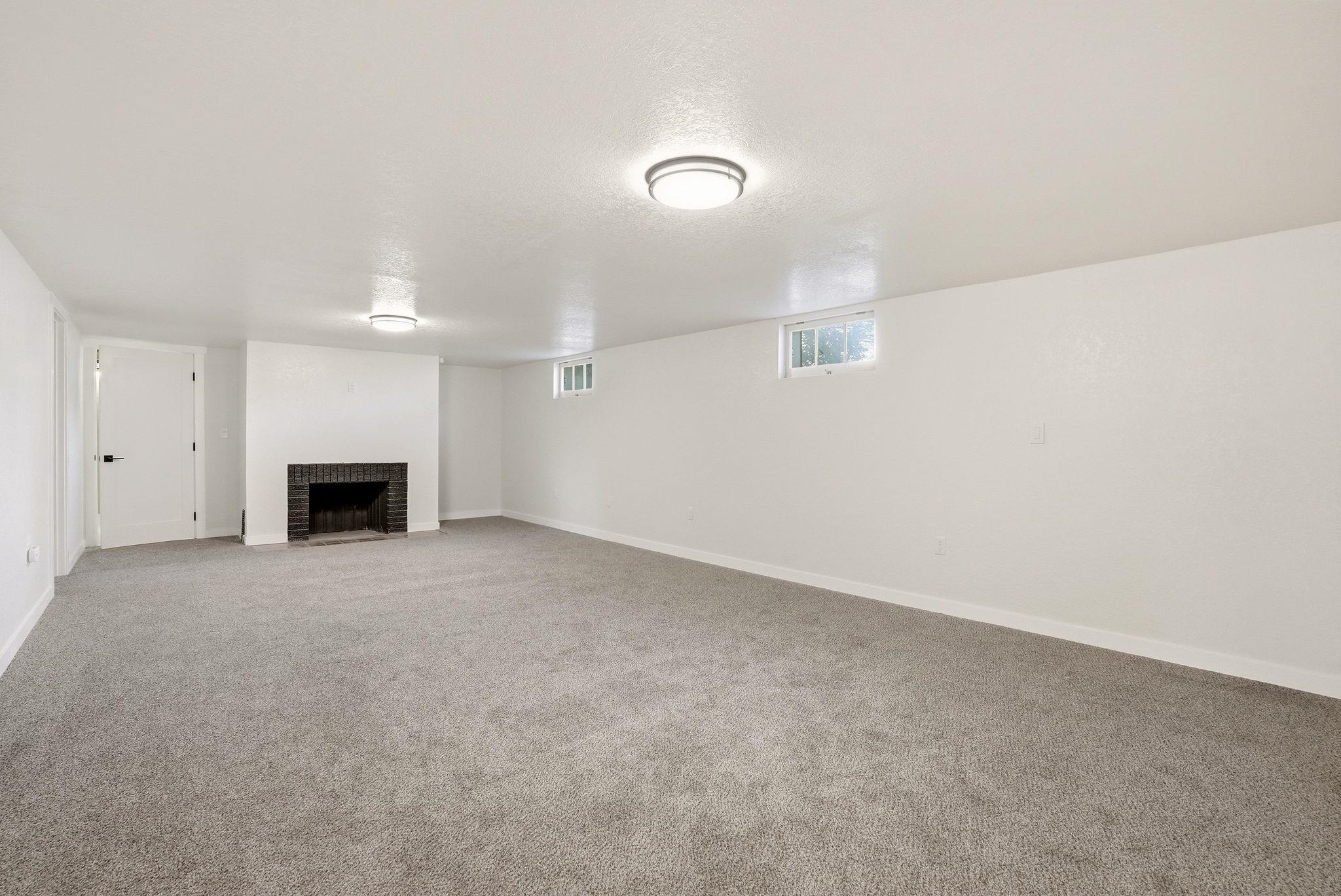 39 W 33rd Ave - Photo 22