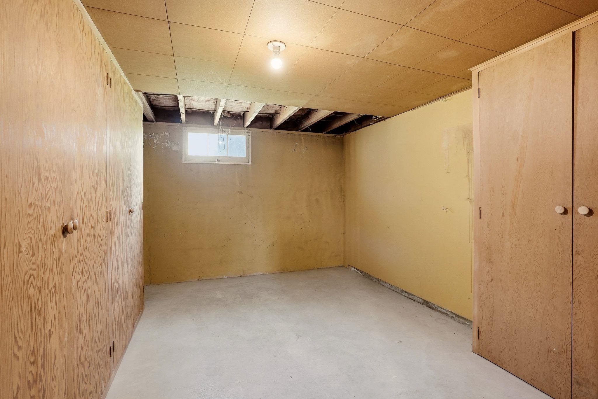 39 W 33rd Ave - Photo 27