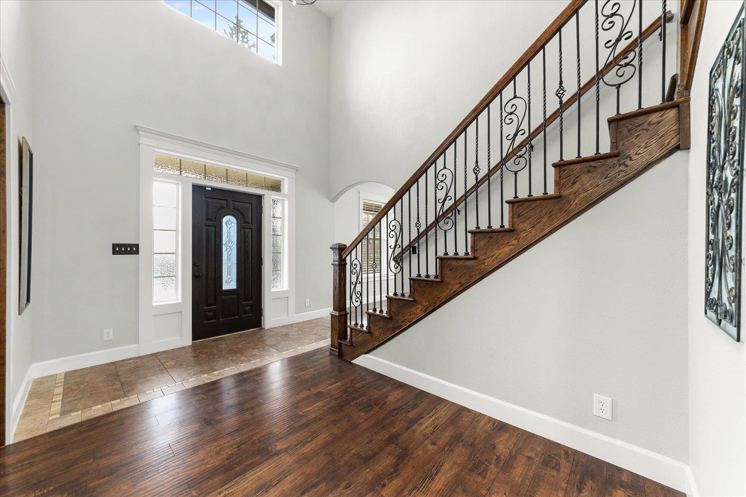 1250 S Greene St - Photo 3