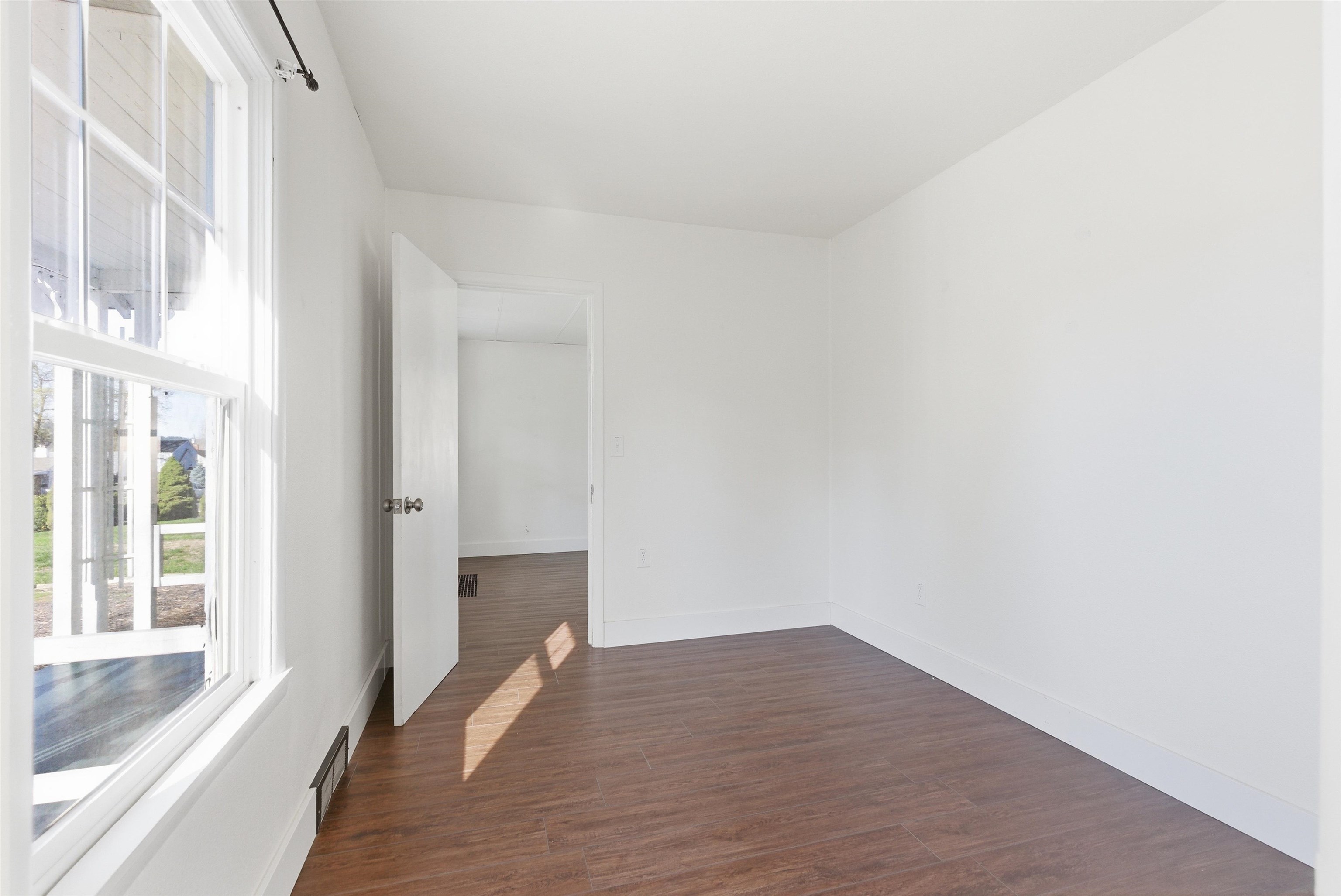 3424 W Providence Ave - Photo 11