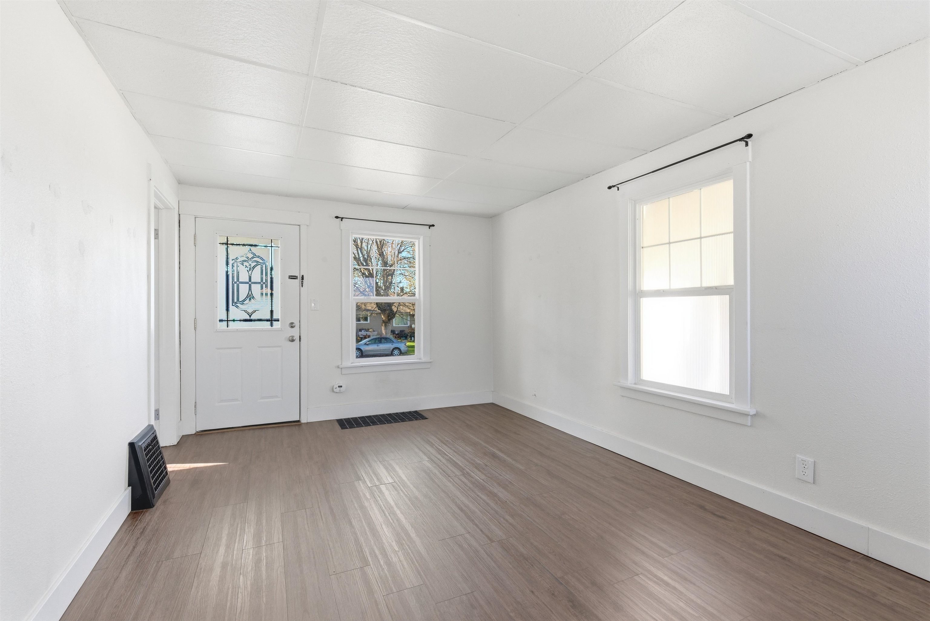 3424 W Providence Ave - Photo 13