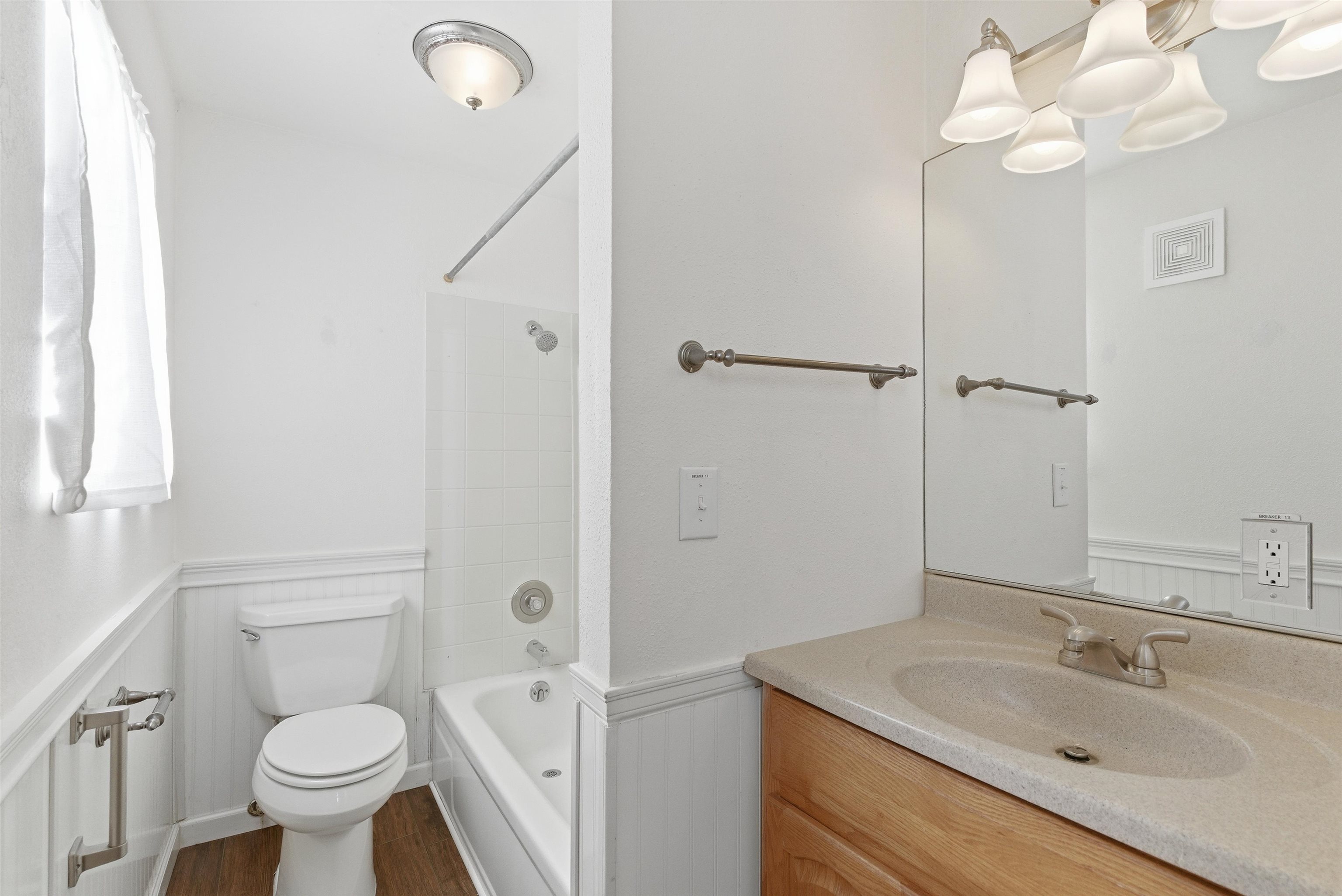 3424 W Providence Ave - Photo 9