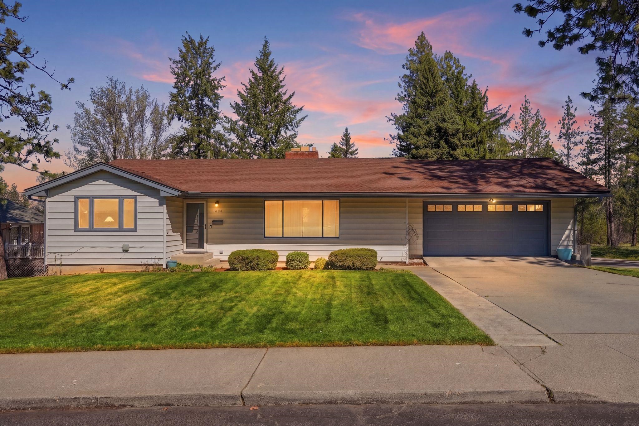1927 E 39th Ave - Photo 4