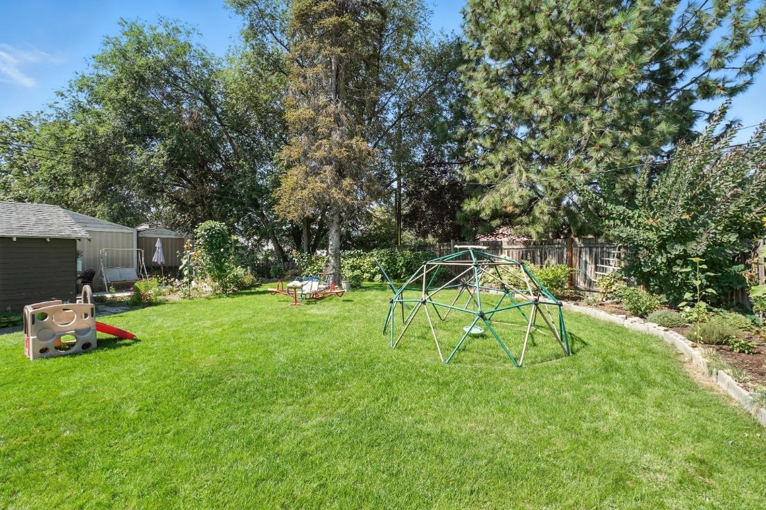 10005 N Andrew St - Photo 28