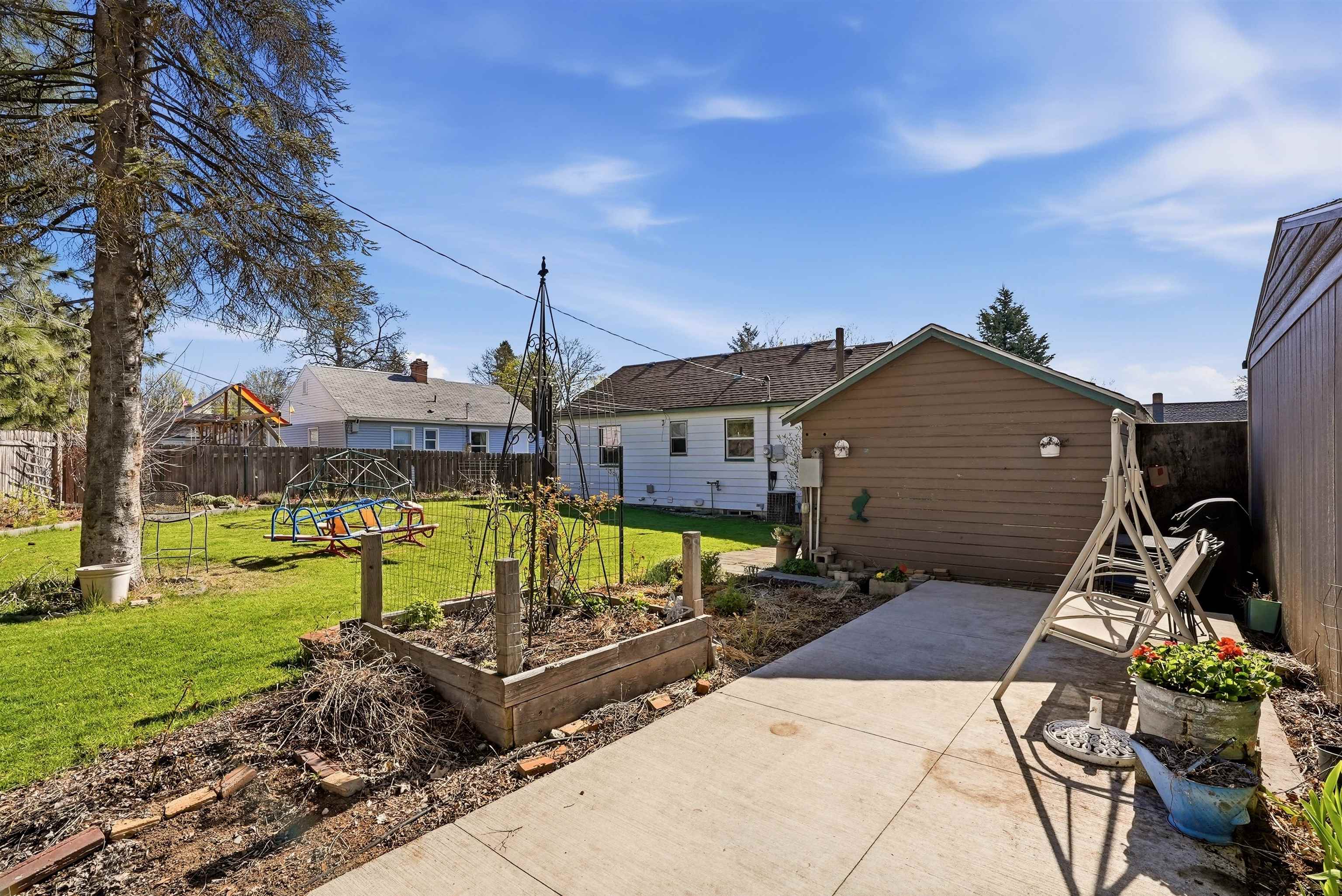 10005 N Andrew St - Photo 36
