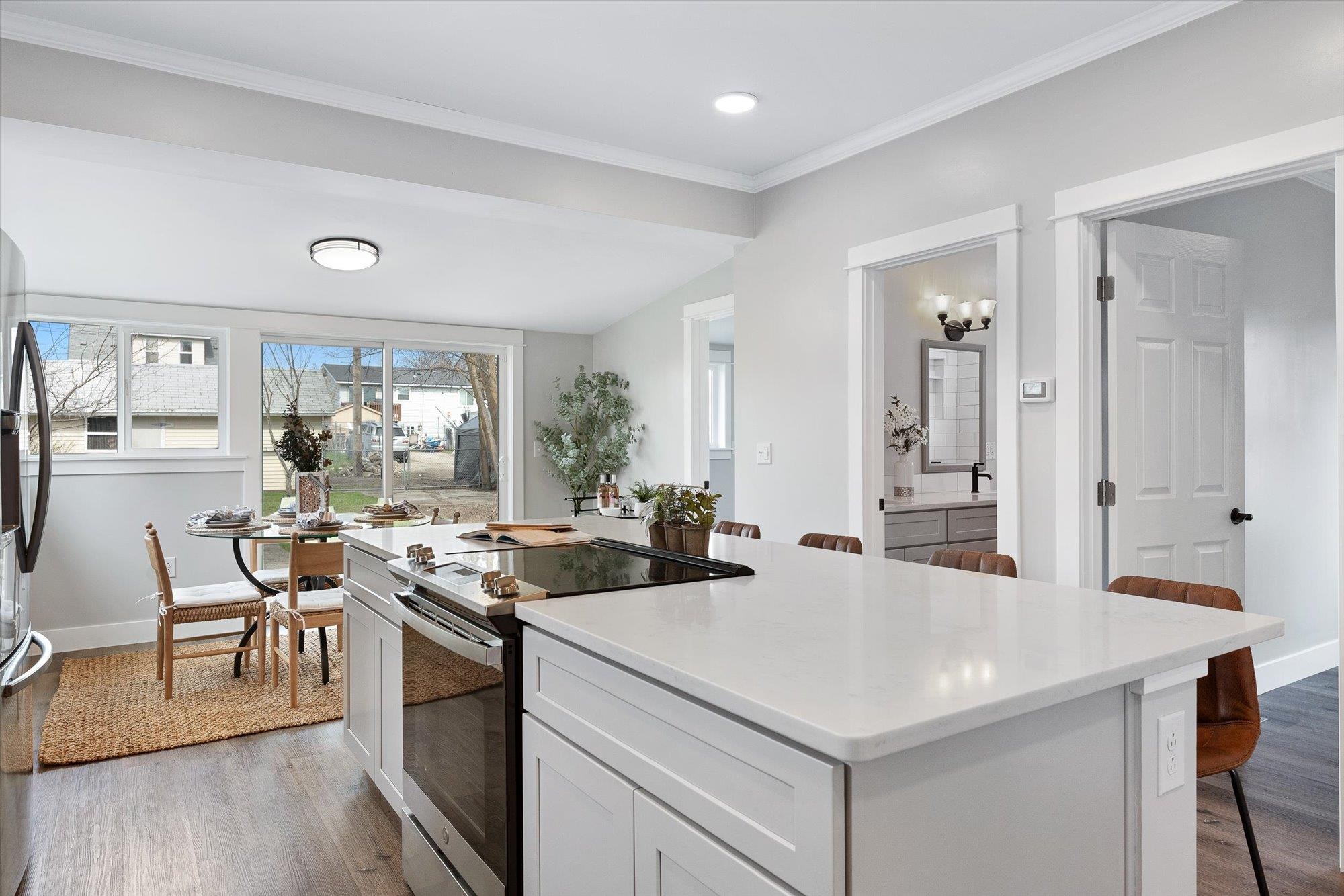 2407 E Providence Ave - Photo 12