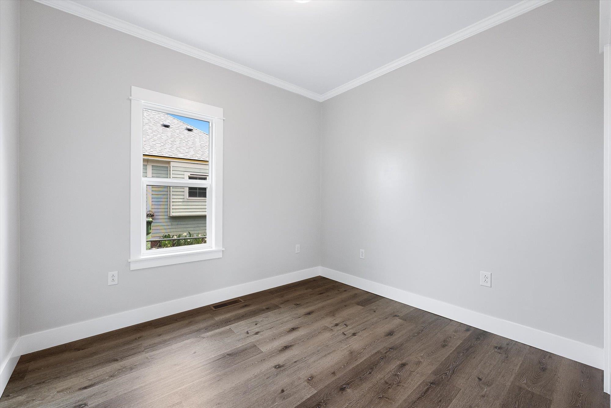 2407 E Providence Ave - Photo 24
