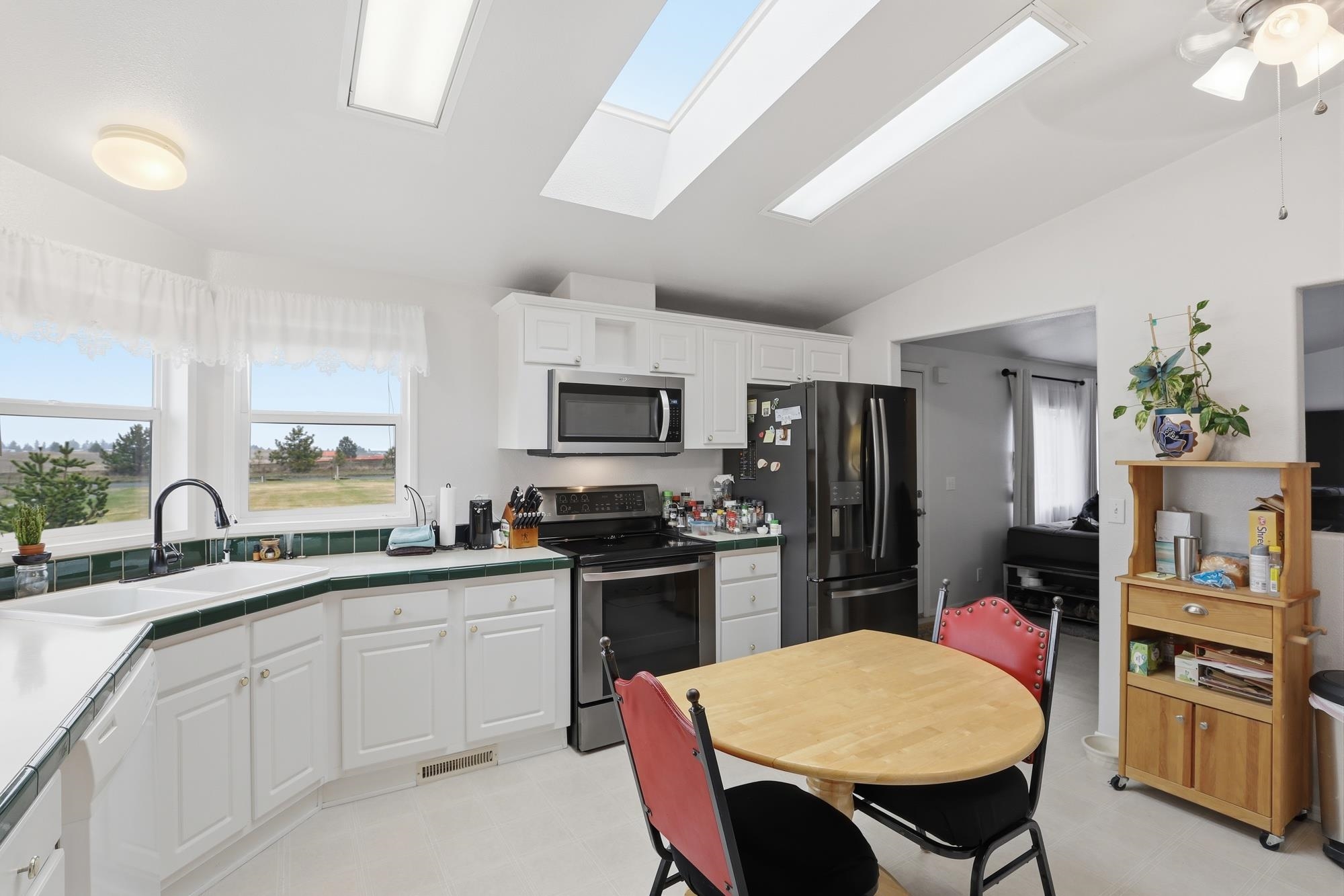 14211 W W Mirage Ln - Photo 9