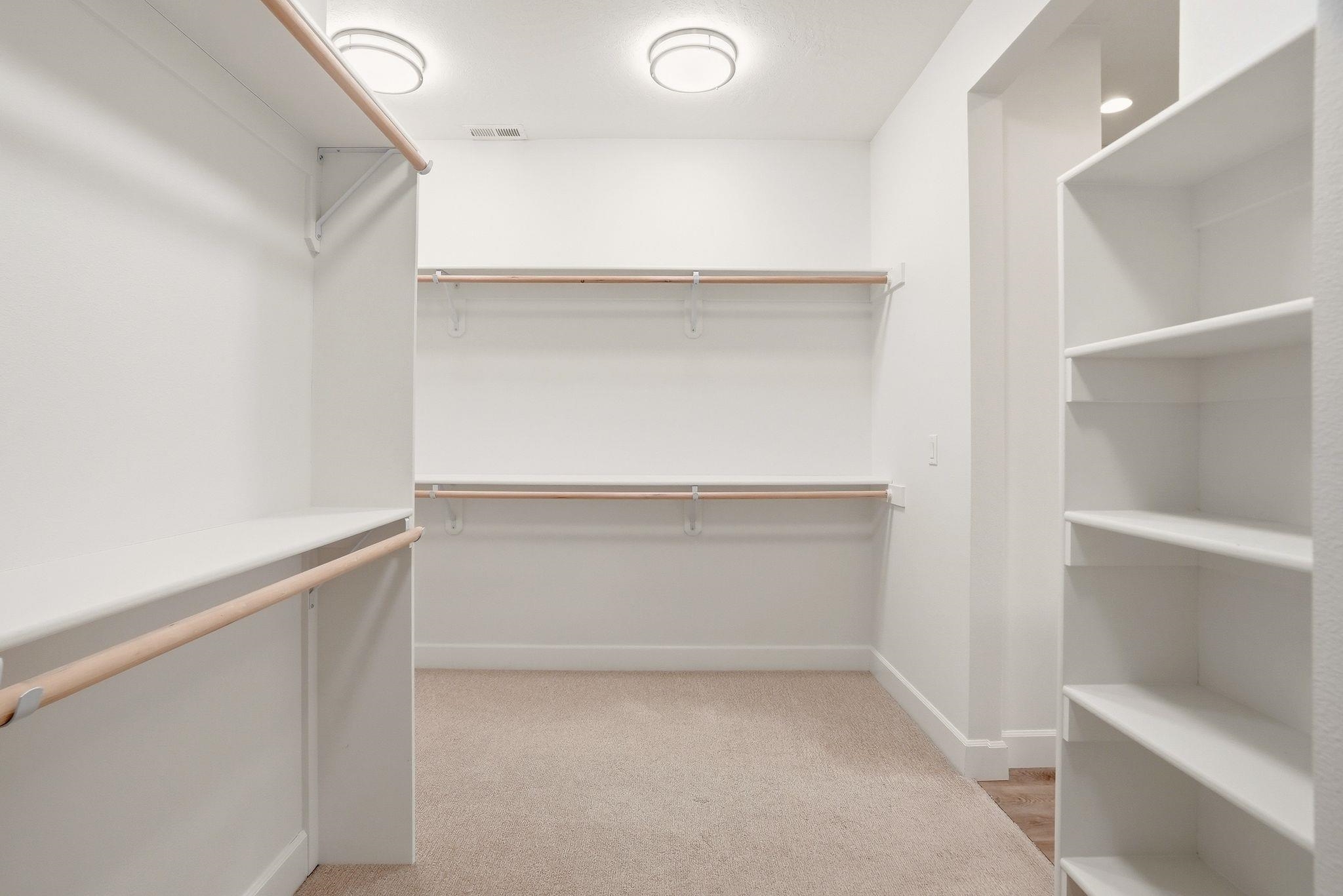 1334 E Carriage Ct - Photo 22