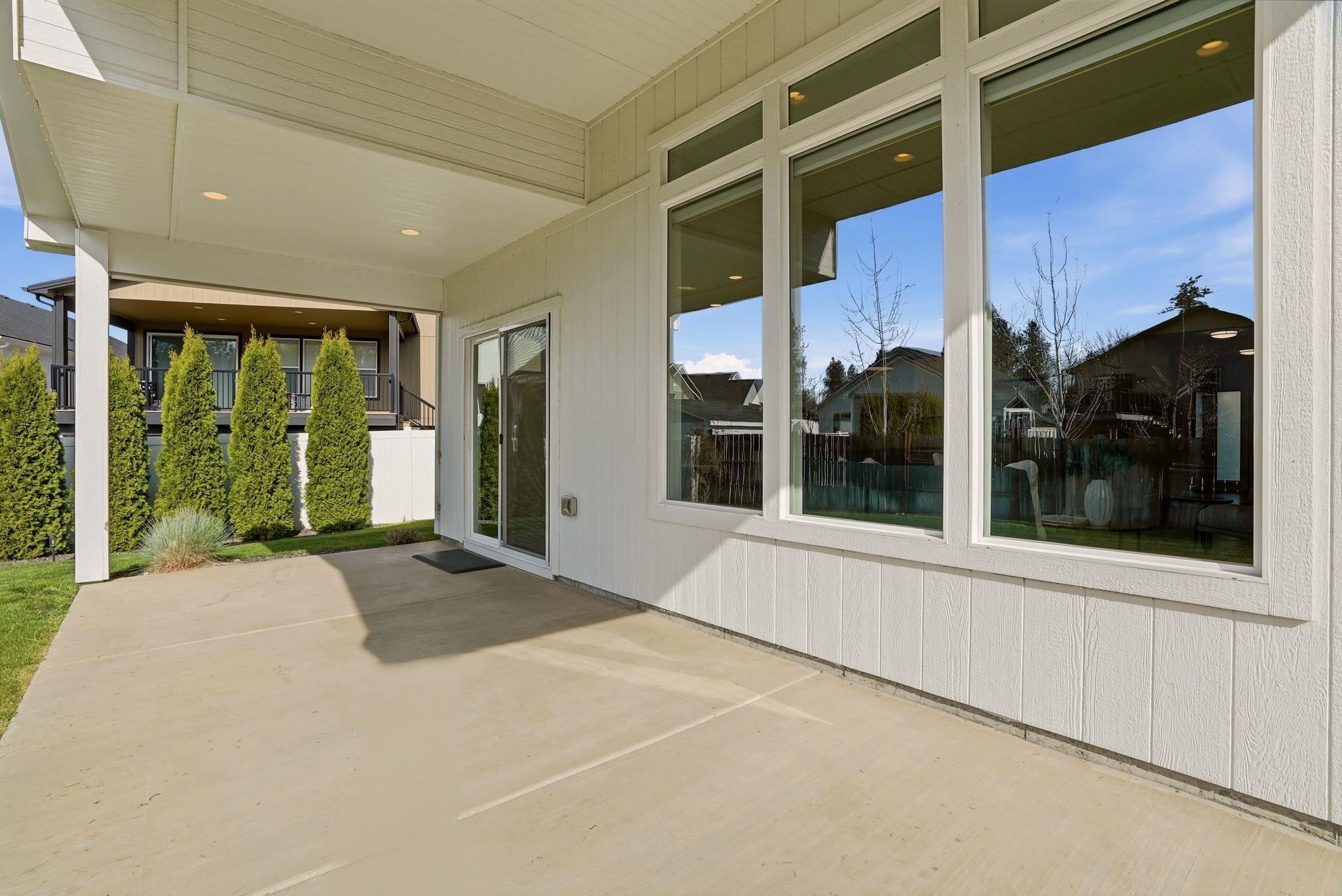 1334 E Carriage Ct - Photo 30