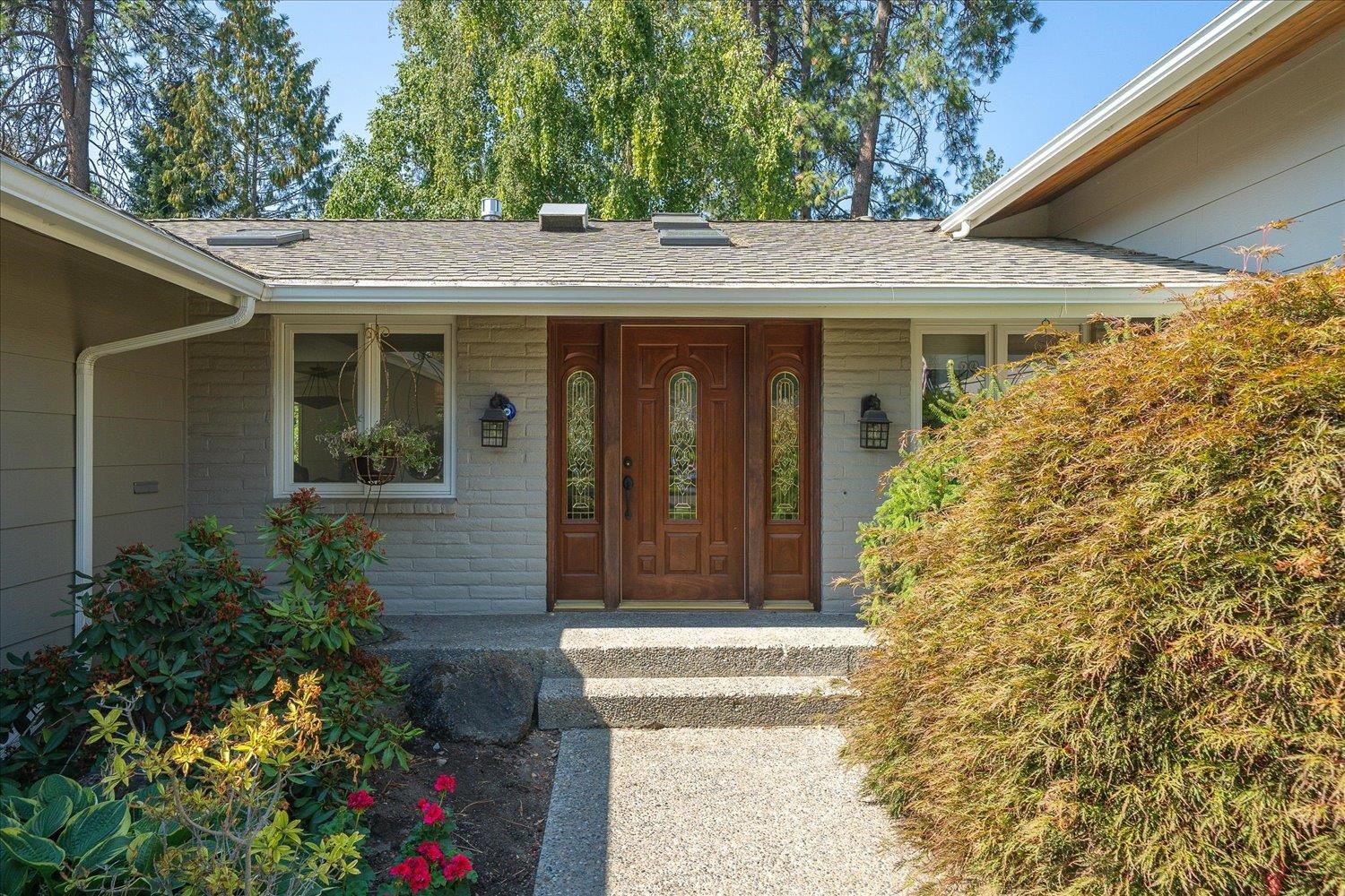 4816 S Helena St - Photo 2