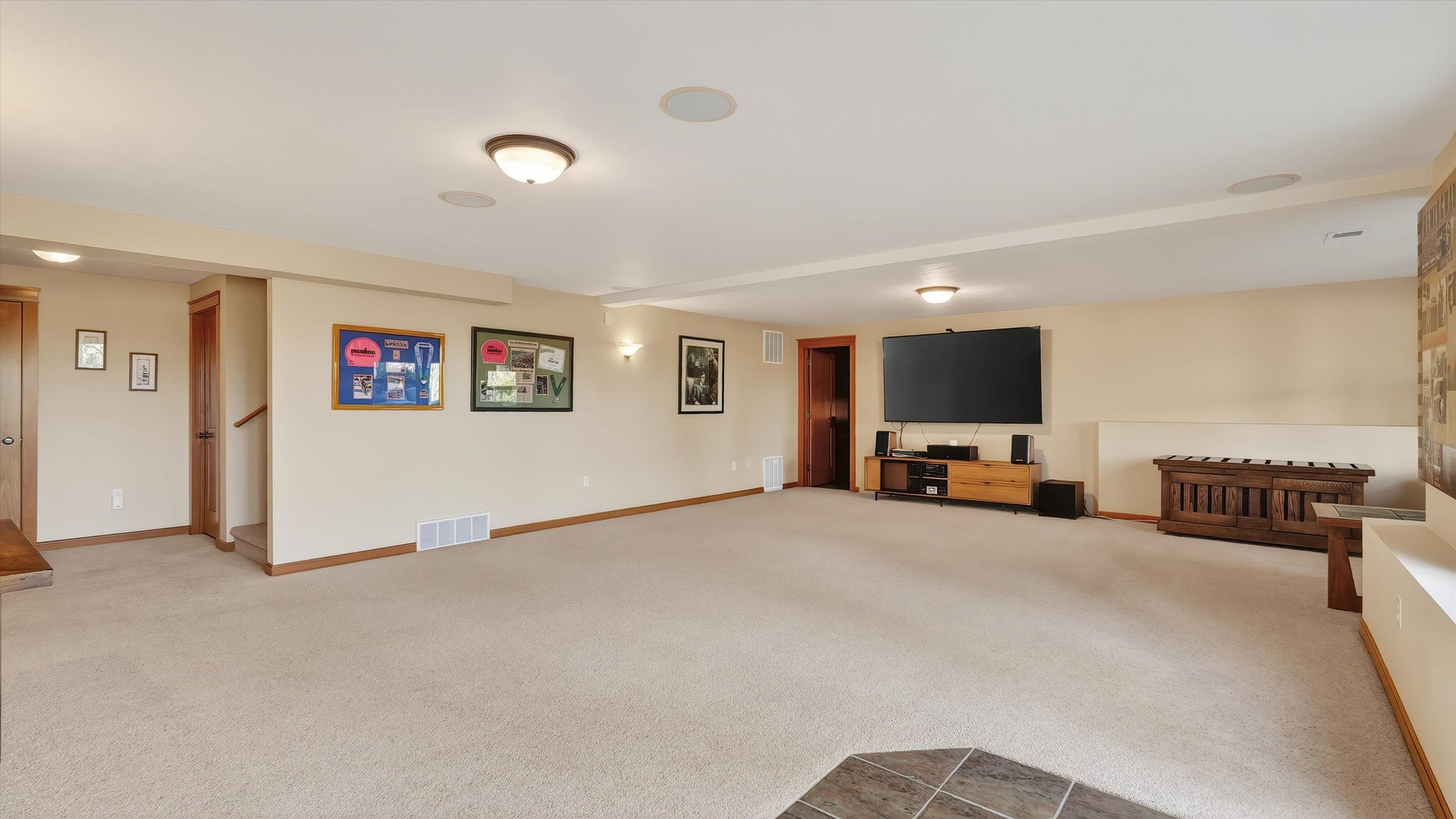 1525 E Heritage Ln - Photo 32