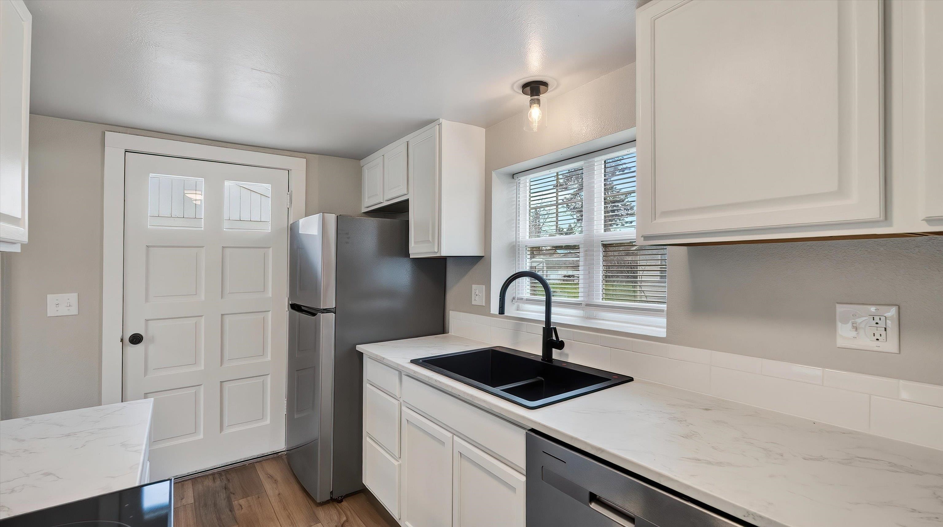 5341 N Driscoll Blvd - Photo 12