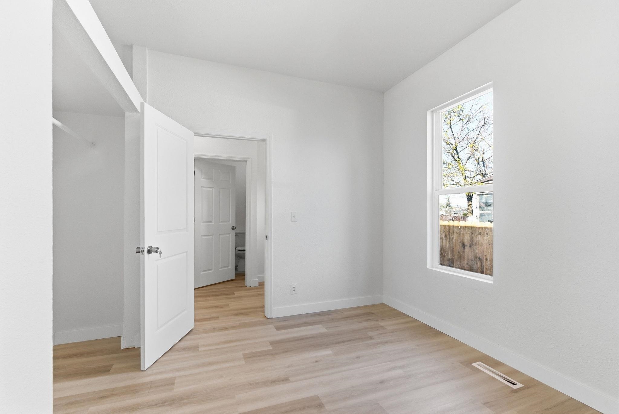 1713 E 4th Ave - Photo 14