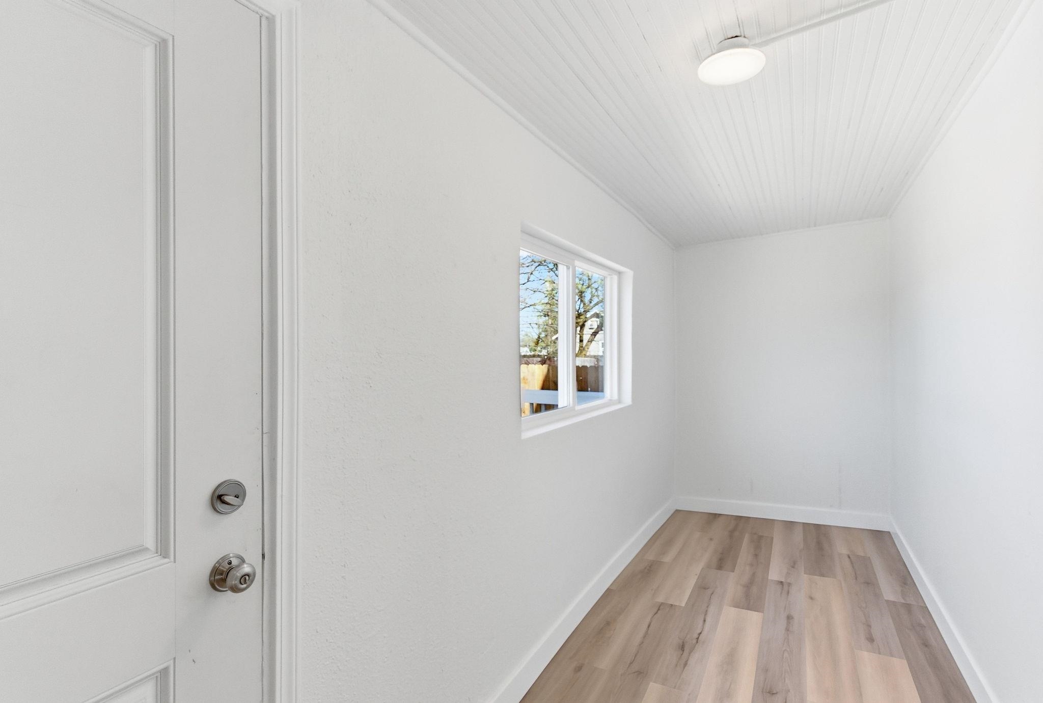 1713 E 4th Ave - Photo 20