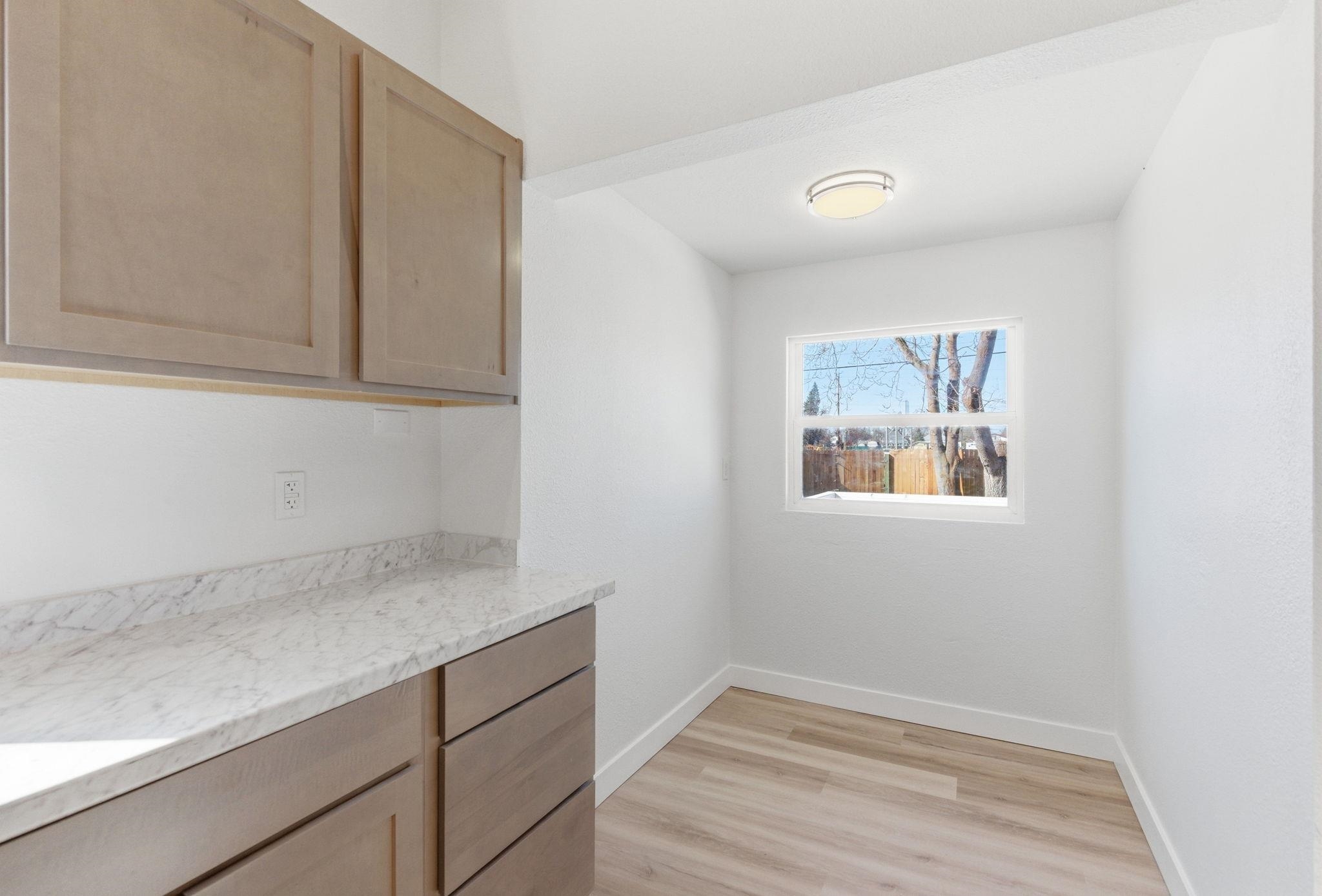 1713 E 4th Ave - Photo 9