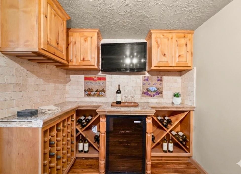 1311 E Kiernan Ave - Photo 17
