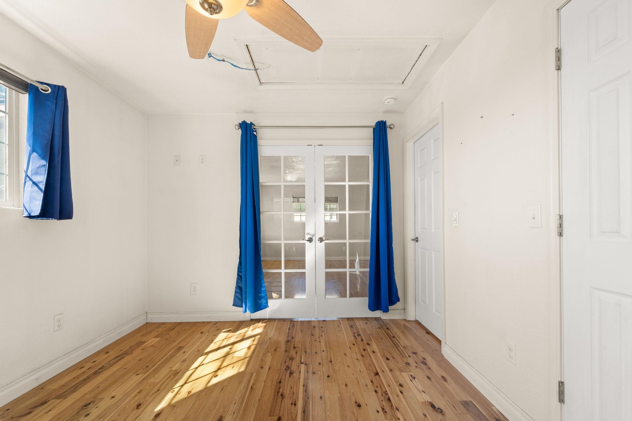 1311 E Kiernan Ave - Photo 20