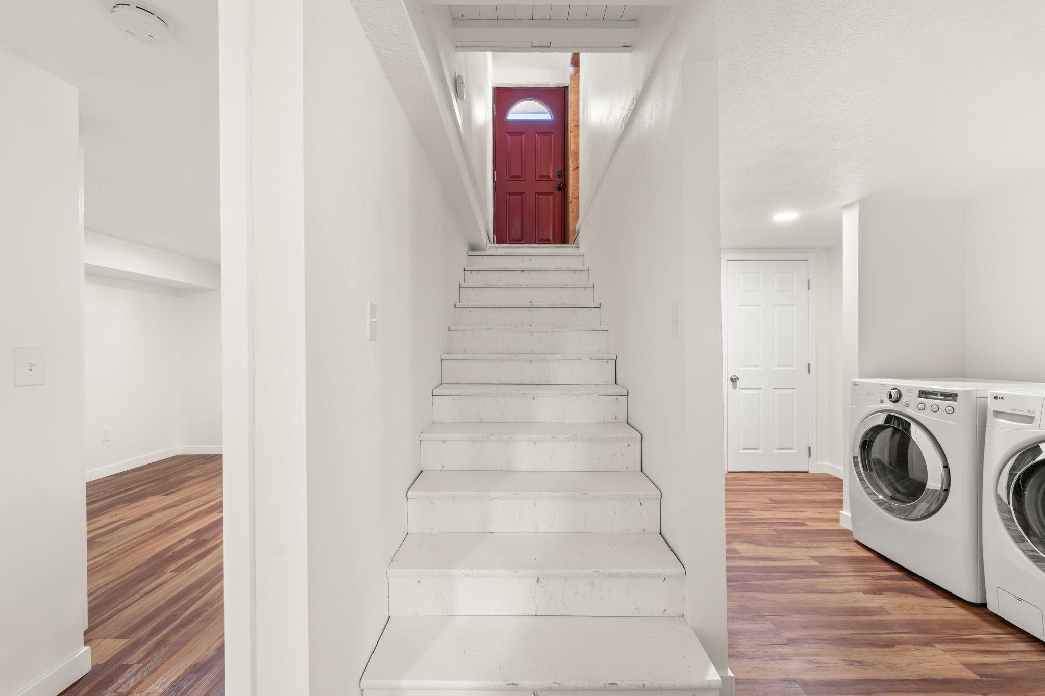 1311 E Kiernan Ave - Photo 25