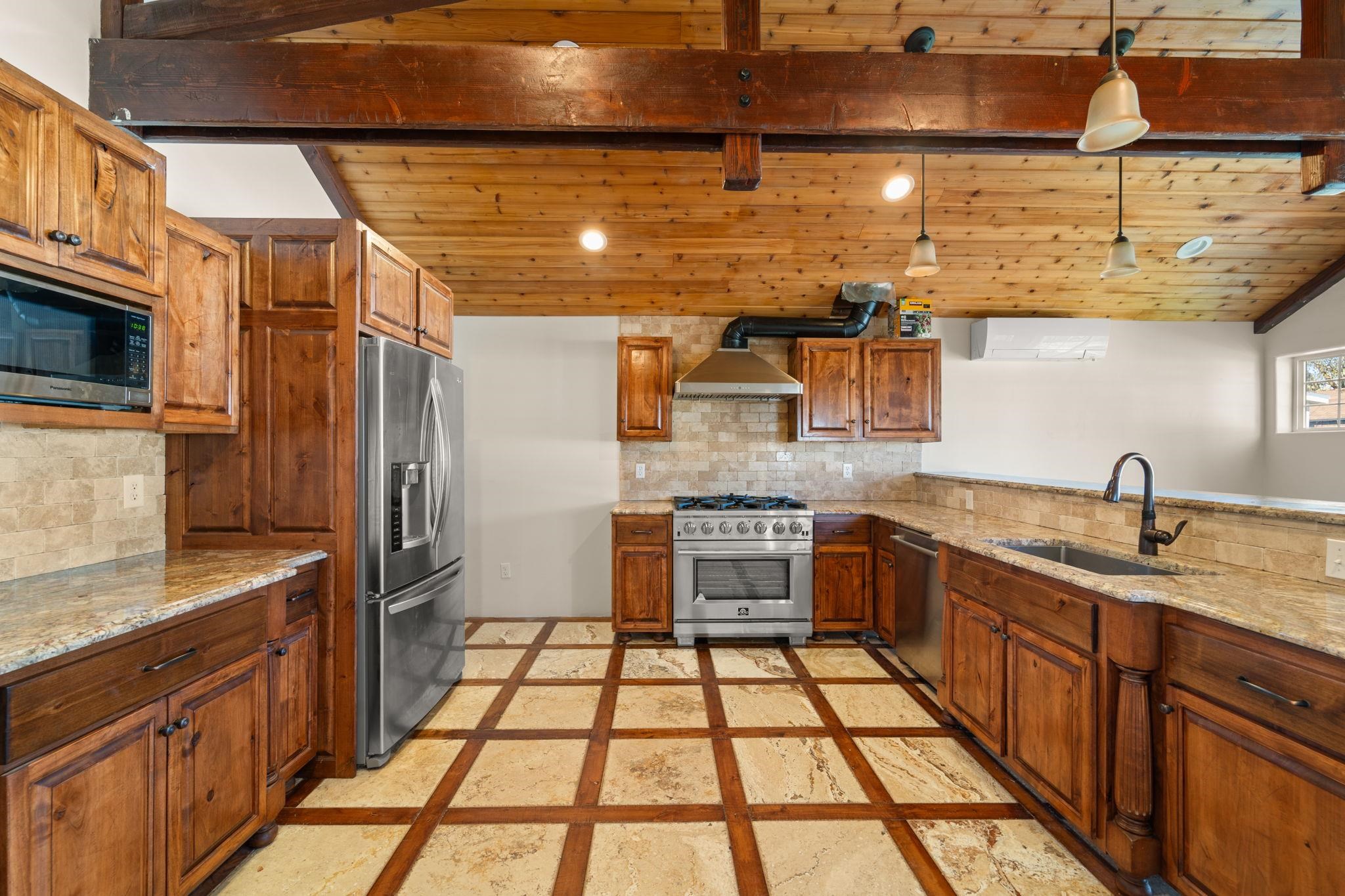 1311 E Kiernan Ave - Photo 8