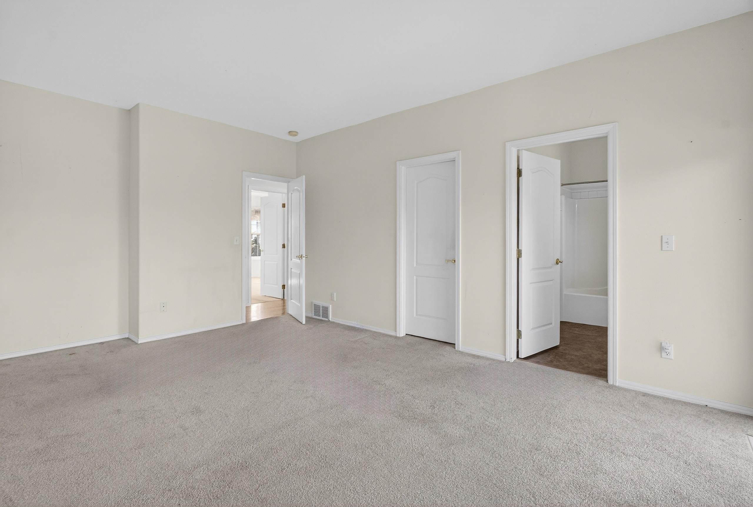 1613 E 6th St - Photo 17
