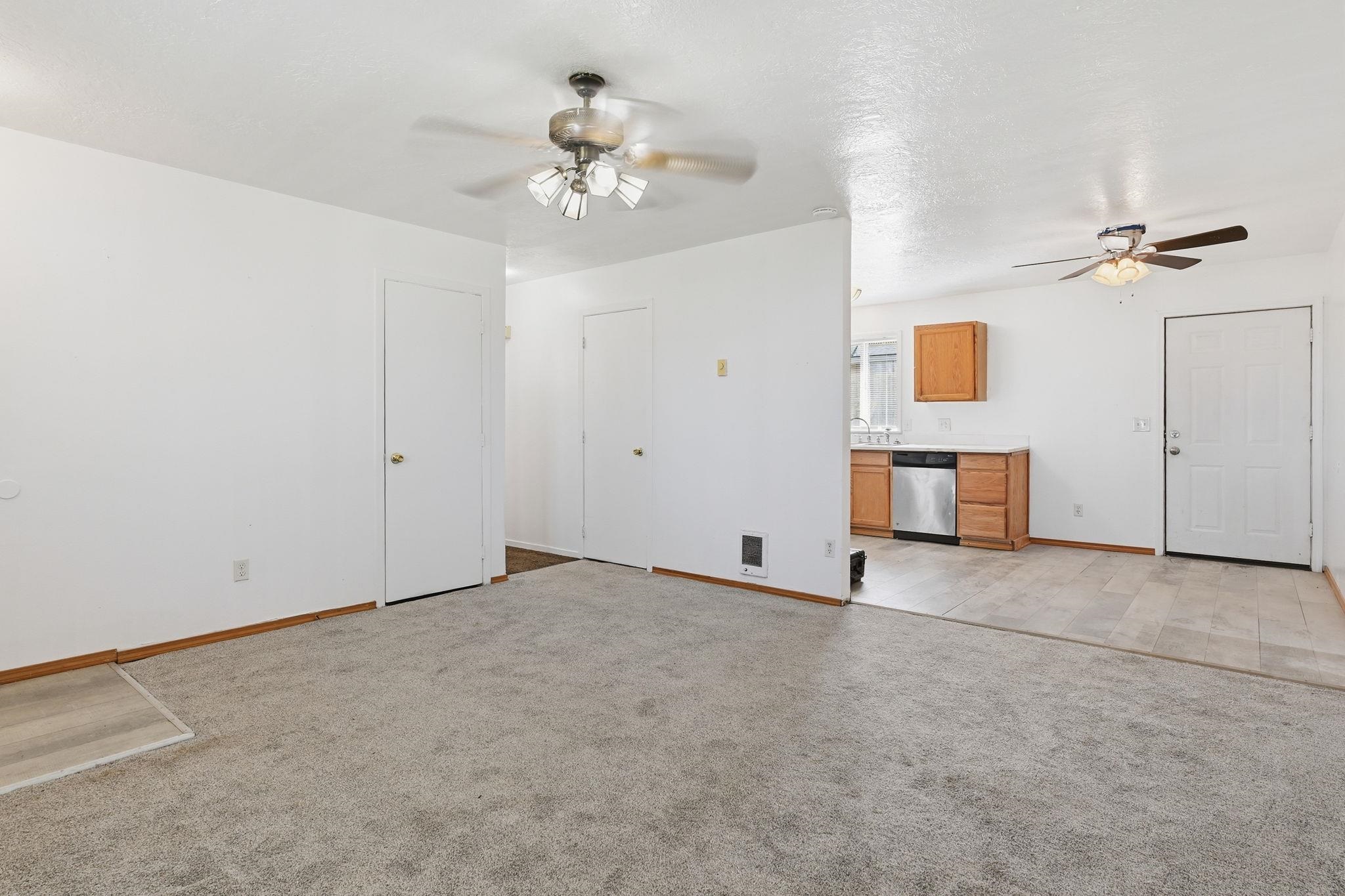 1829 W 6th Ave - Photo 7
