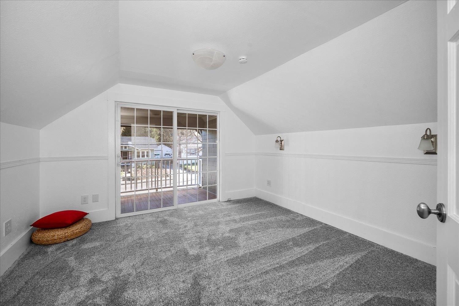 1017 E 14th Ave - Photo 18