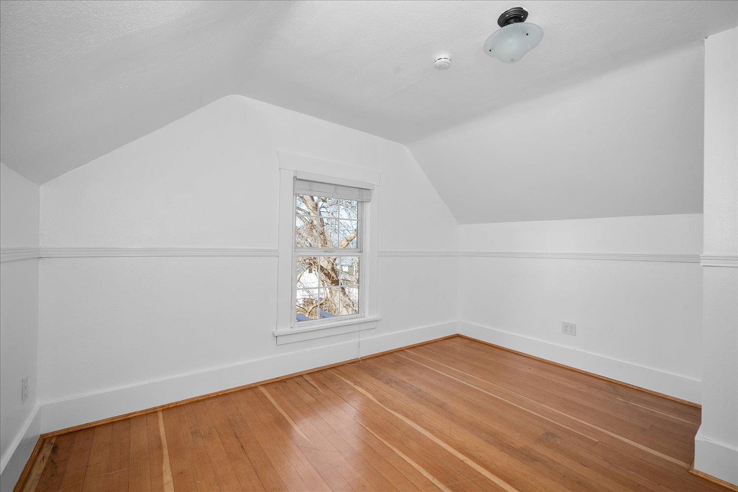 1017 E 14th Ave - Photo 22