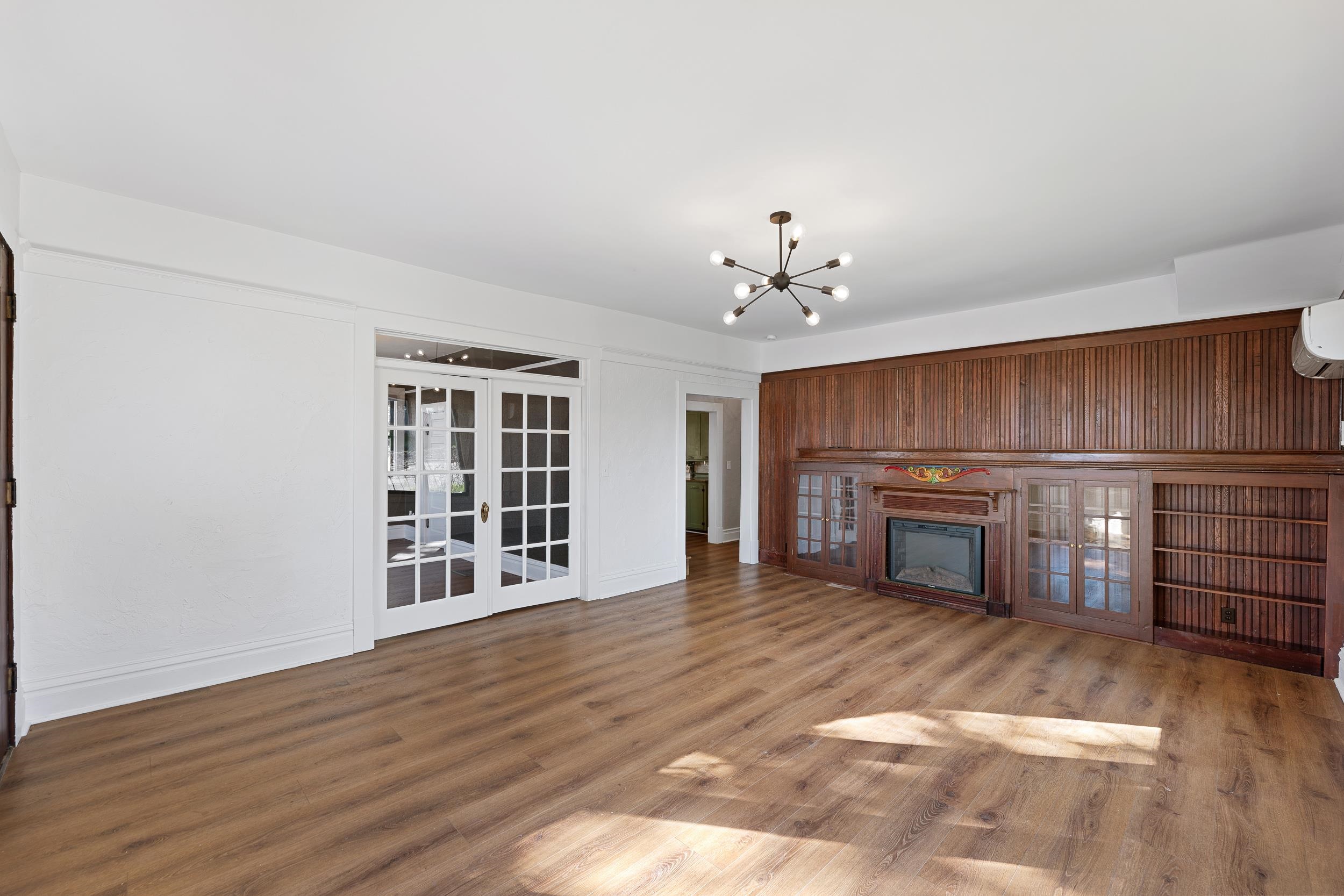 519 S Madison St - Photo 4