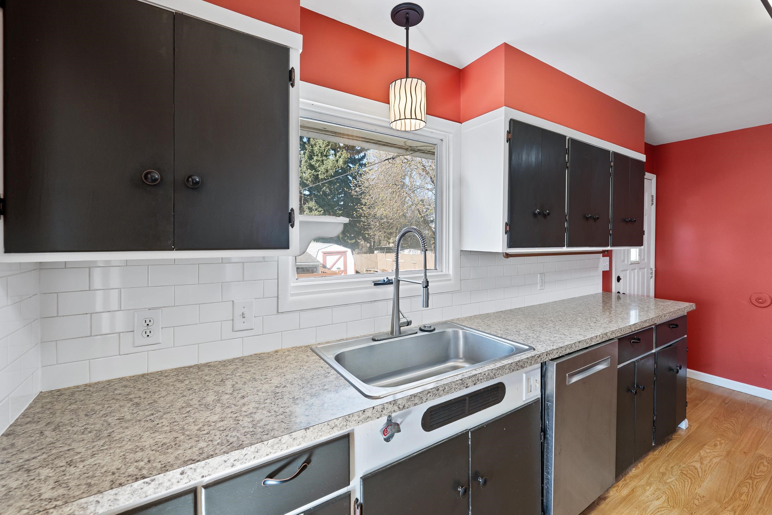 3403 E 22nd Ave - Photo 12