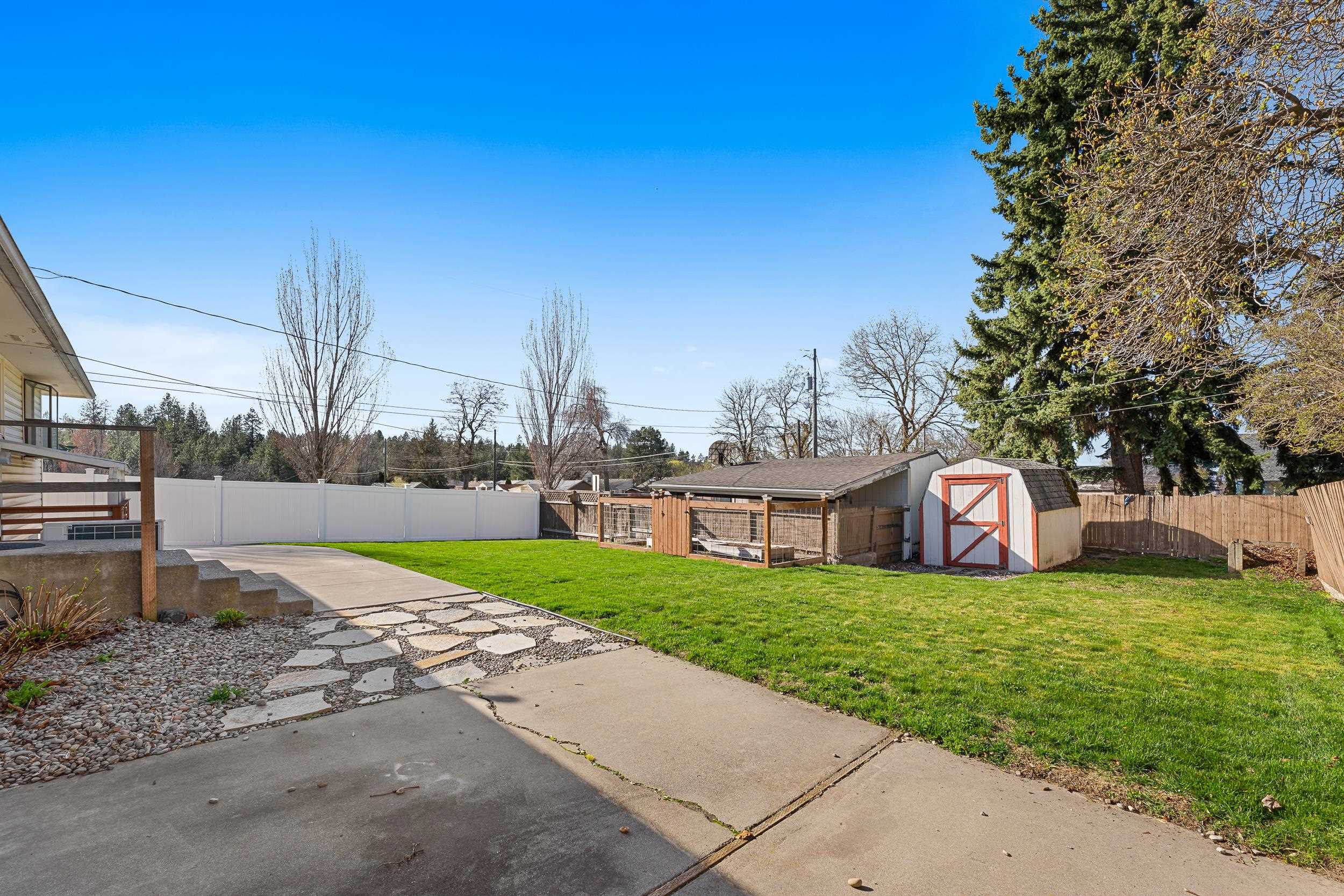 3403 E 22nd Ave - Photo 36