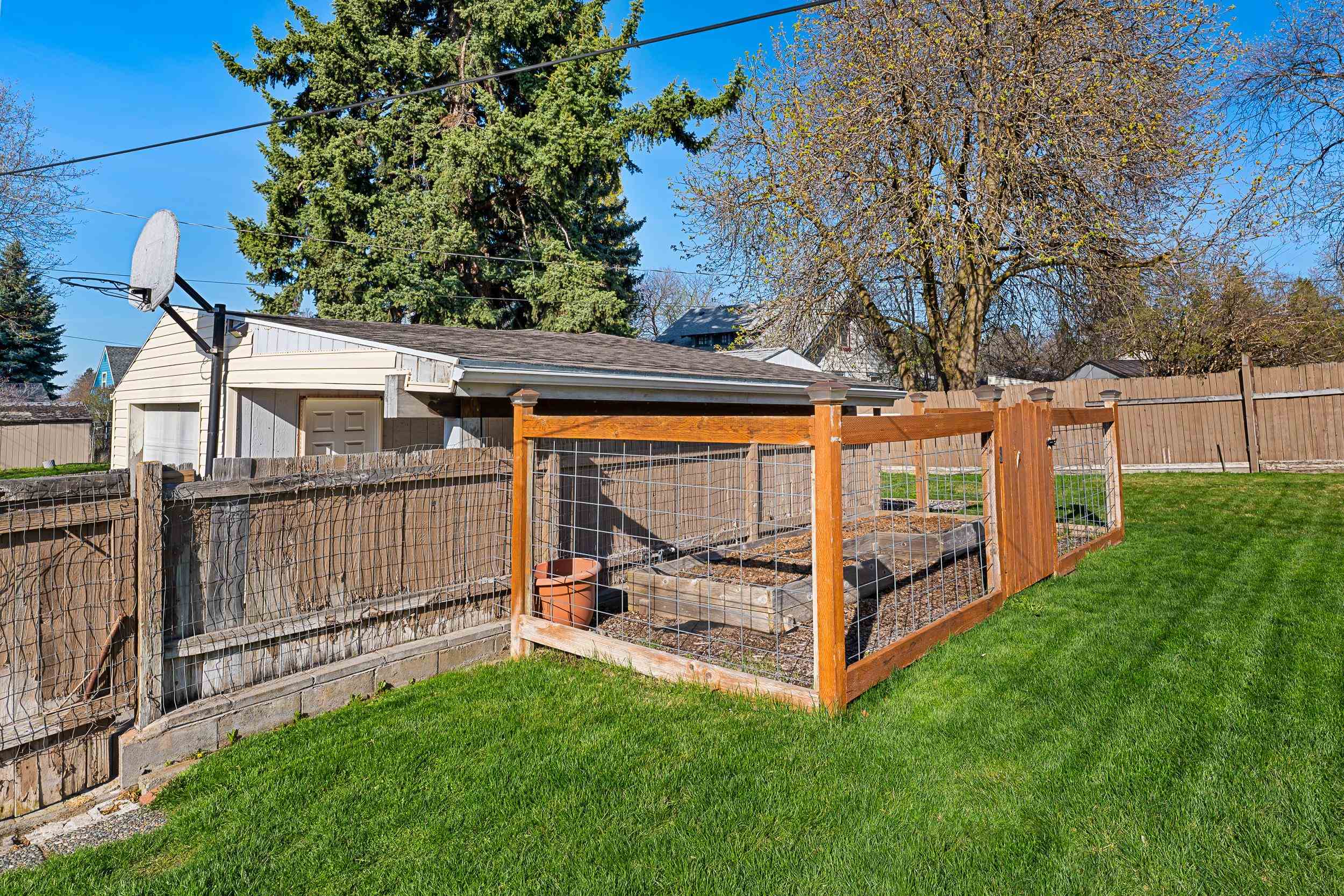 3403 E 22nd Ave - Photo 38